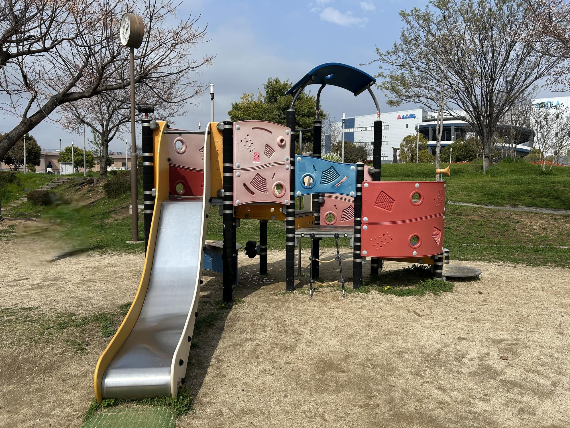 高見新家公園