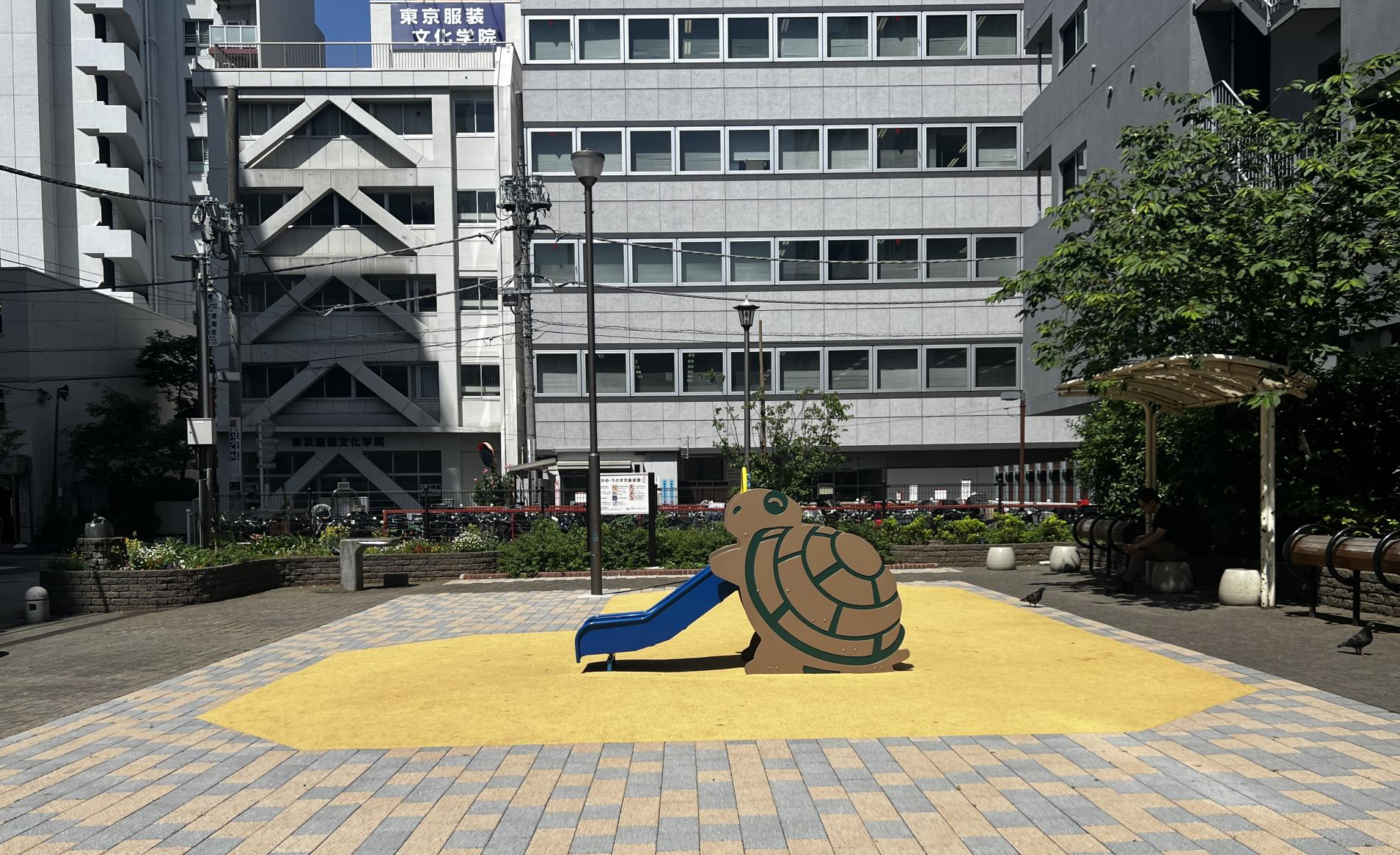 亀戸駅前公園（羽亀公園）＆かめ・うさぎ児童遊園