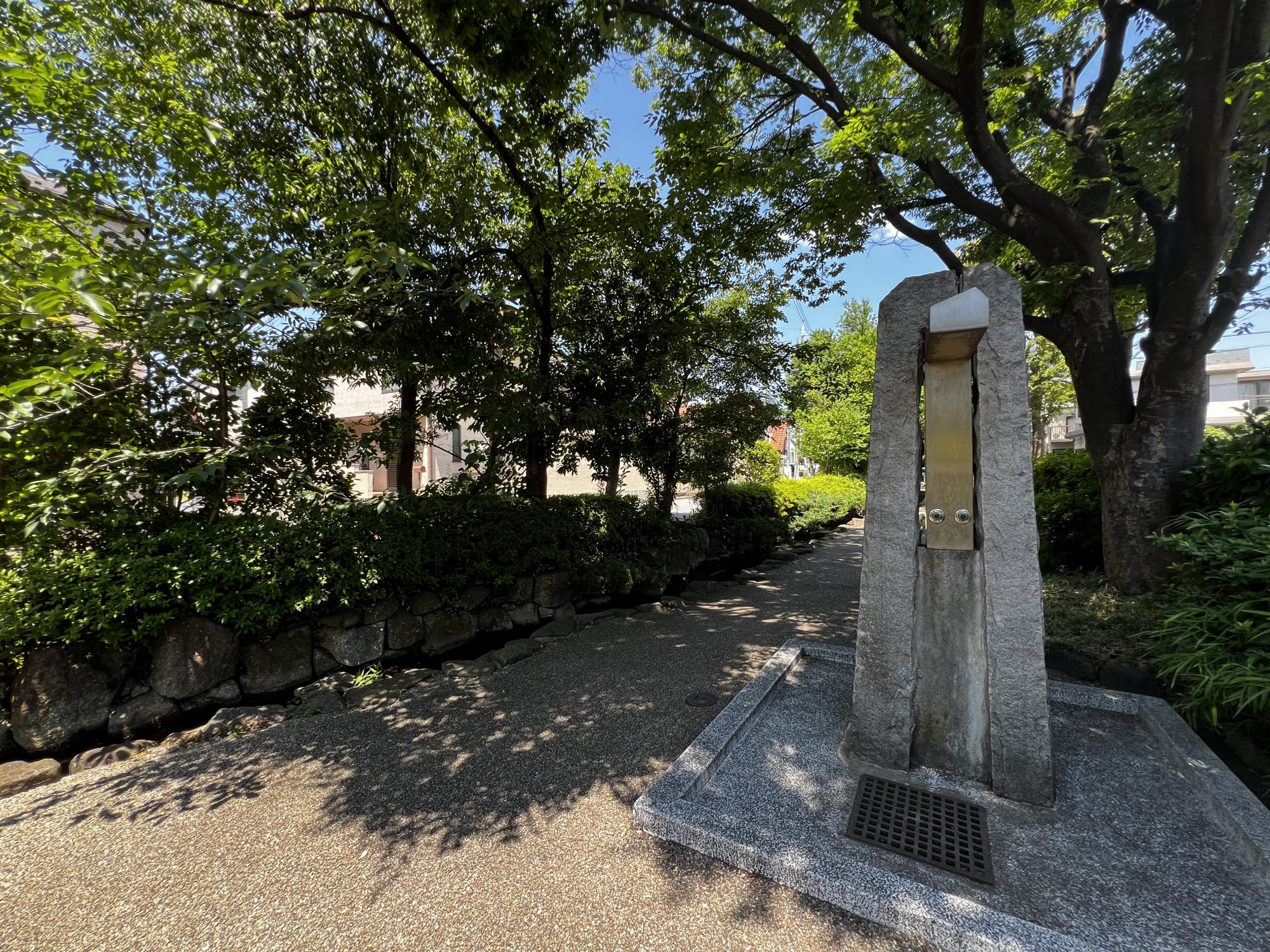 小松川境川親水公園