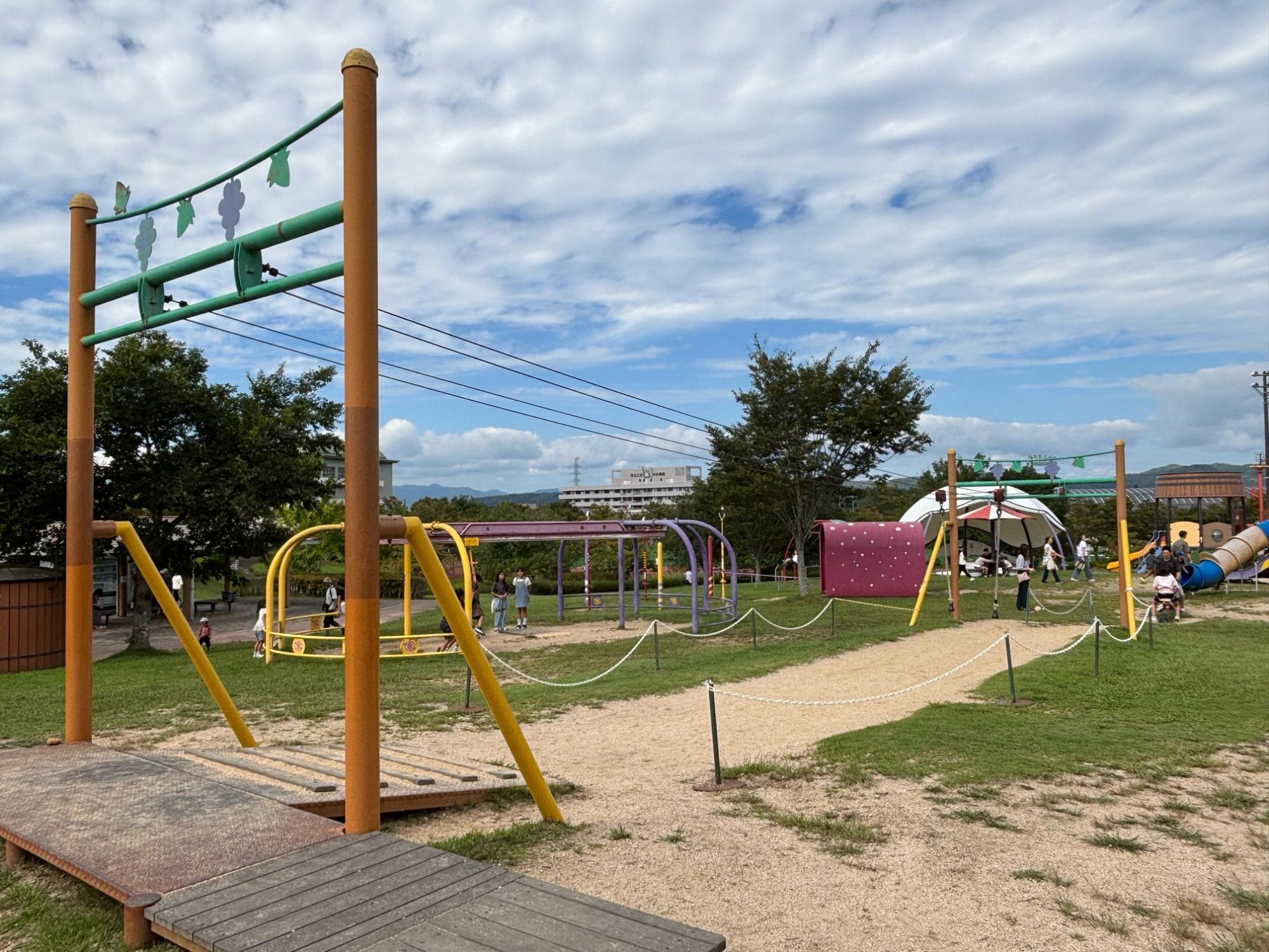 みよしあそびの王国(みよし運動公園内)