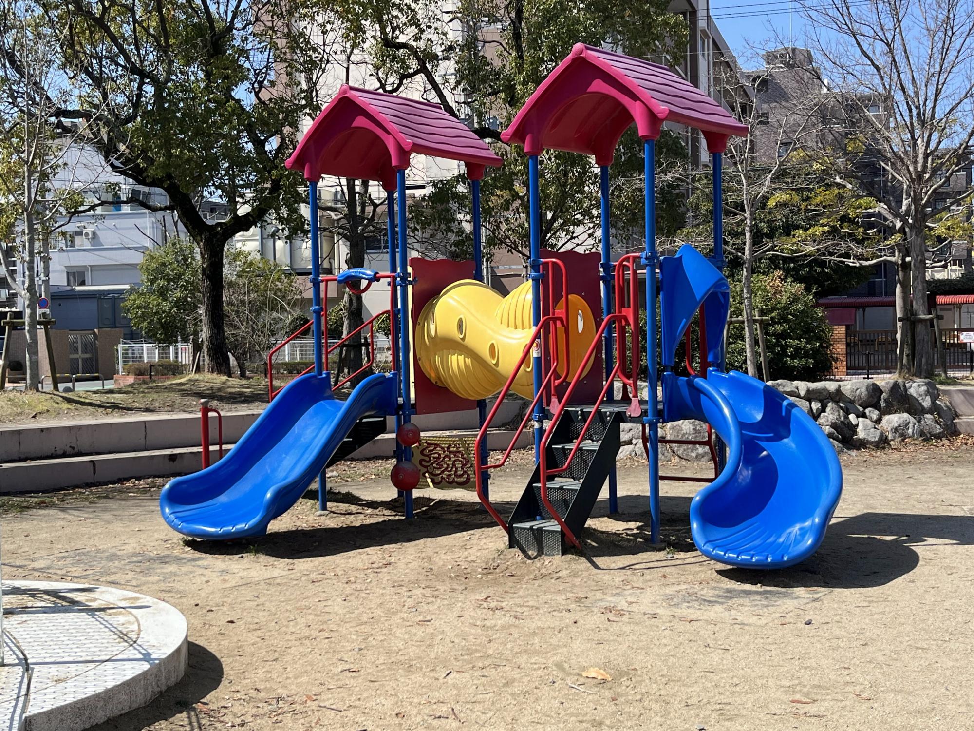 小田部中央公園