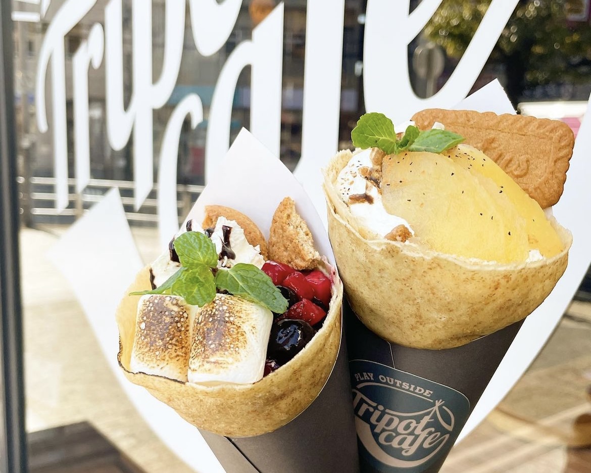 Tripot cafe BAKE stand 布袋駅