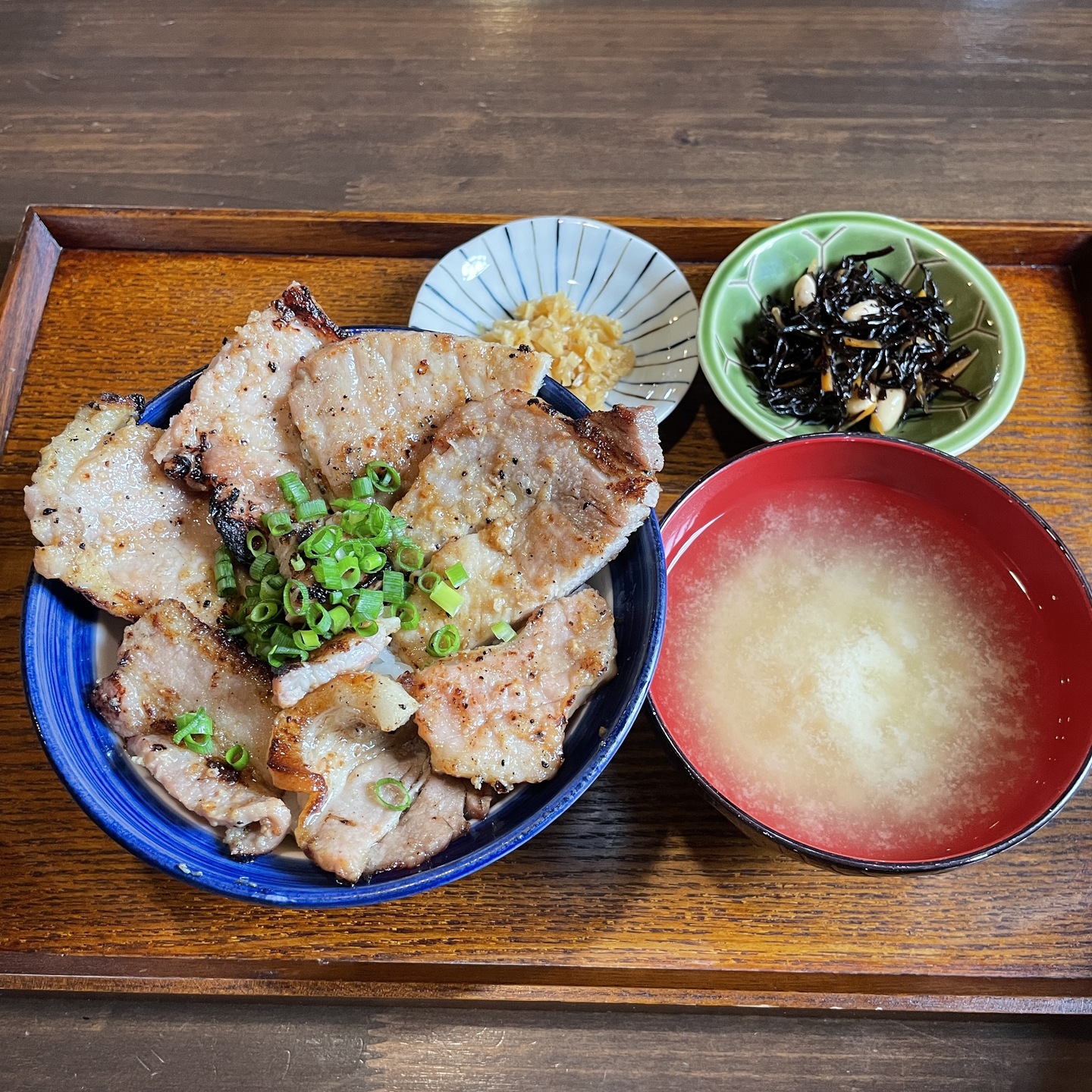 食堂かわひがし