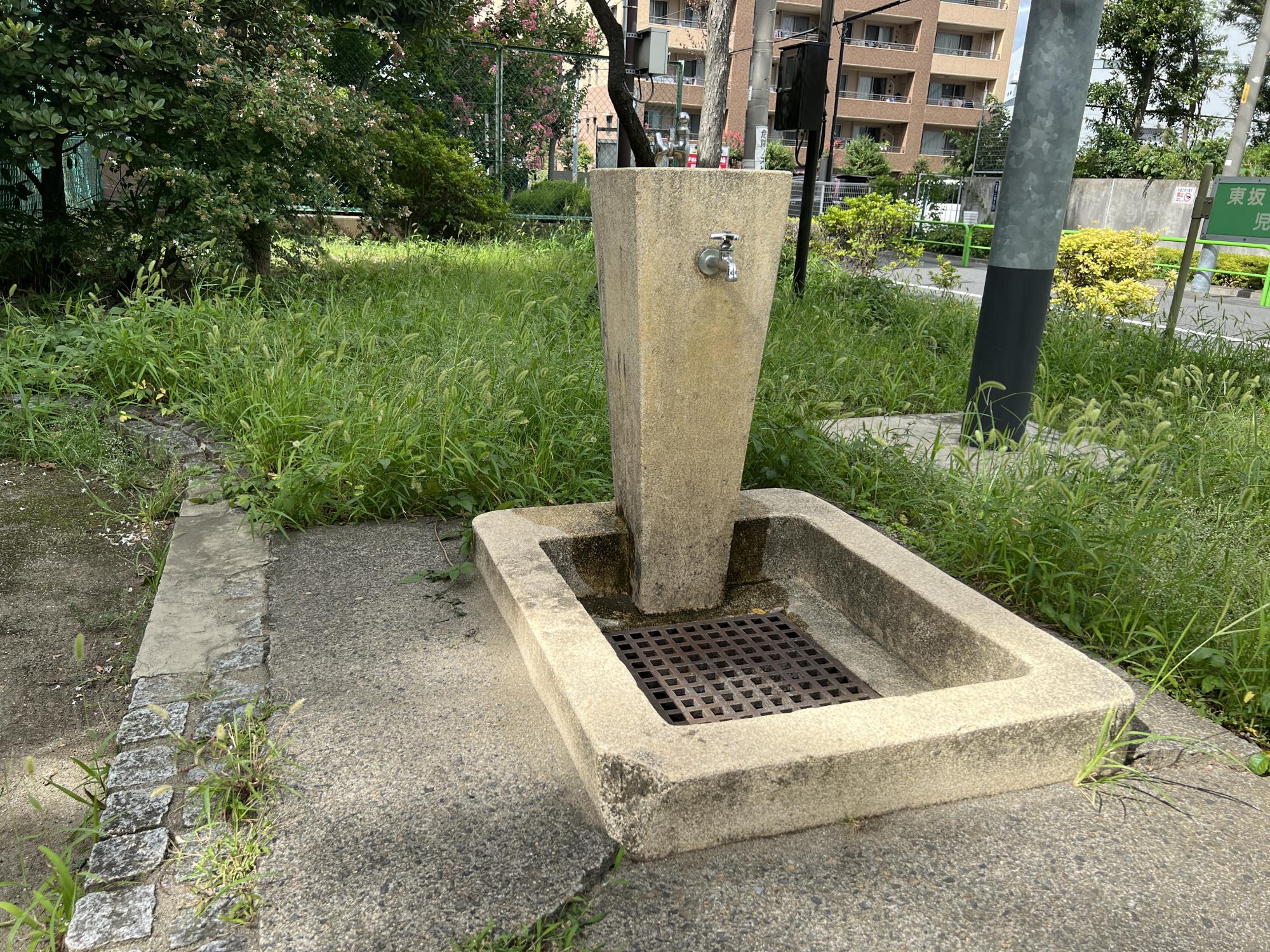 東坂下一丁目児童遊園