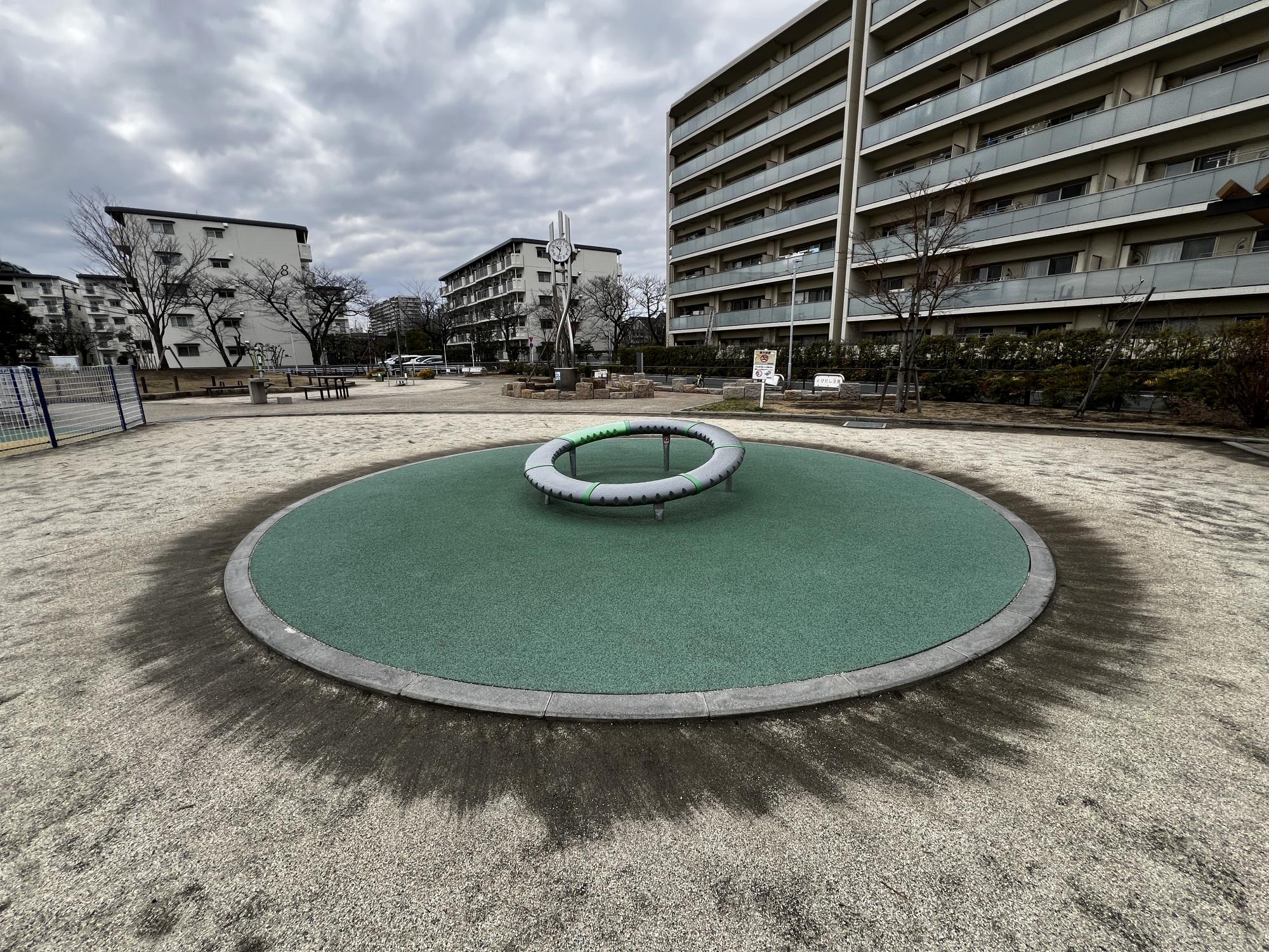 東新小岩二丁目かがやき公園