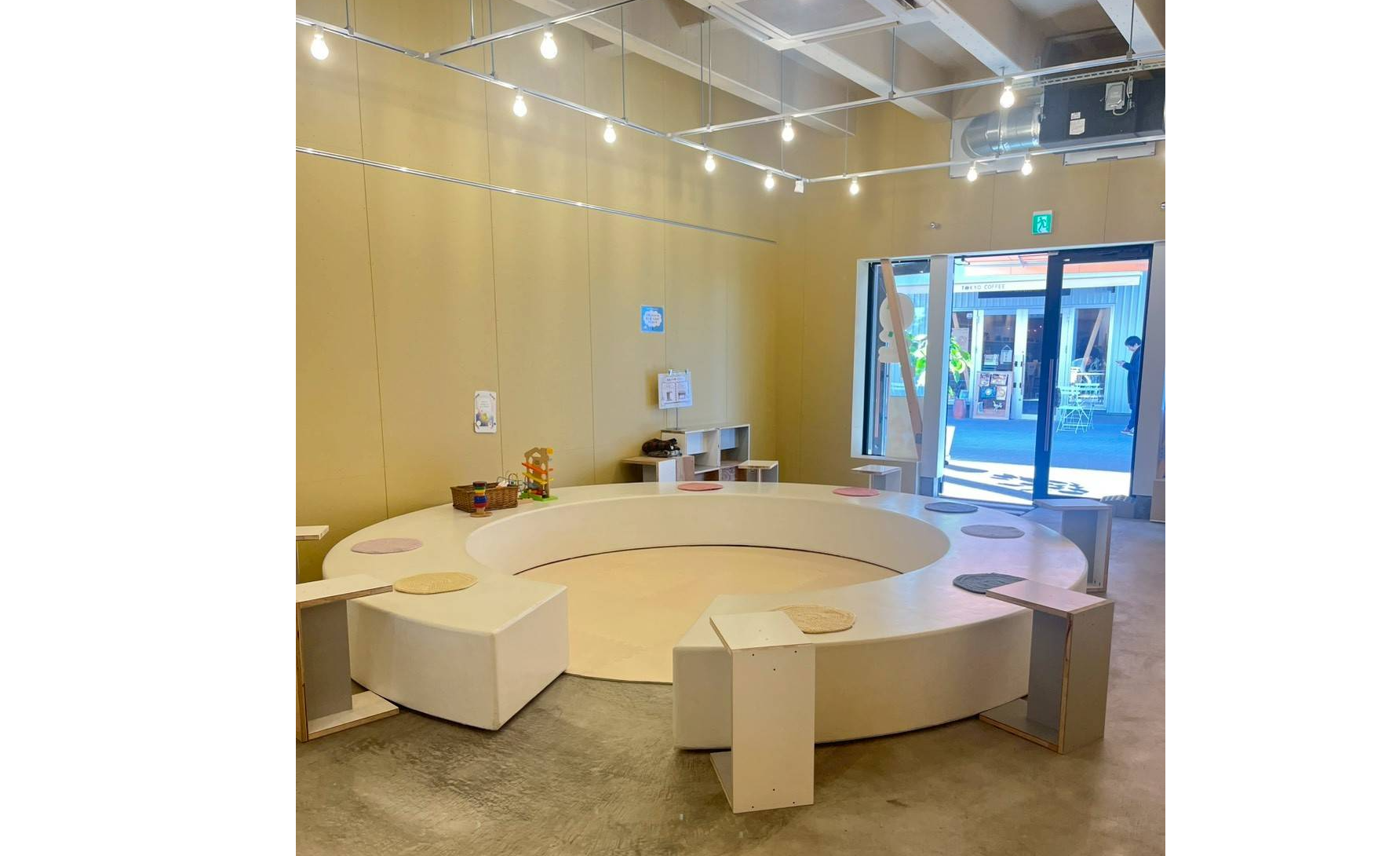 Q and scone コモンズ立川立飛店