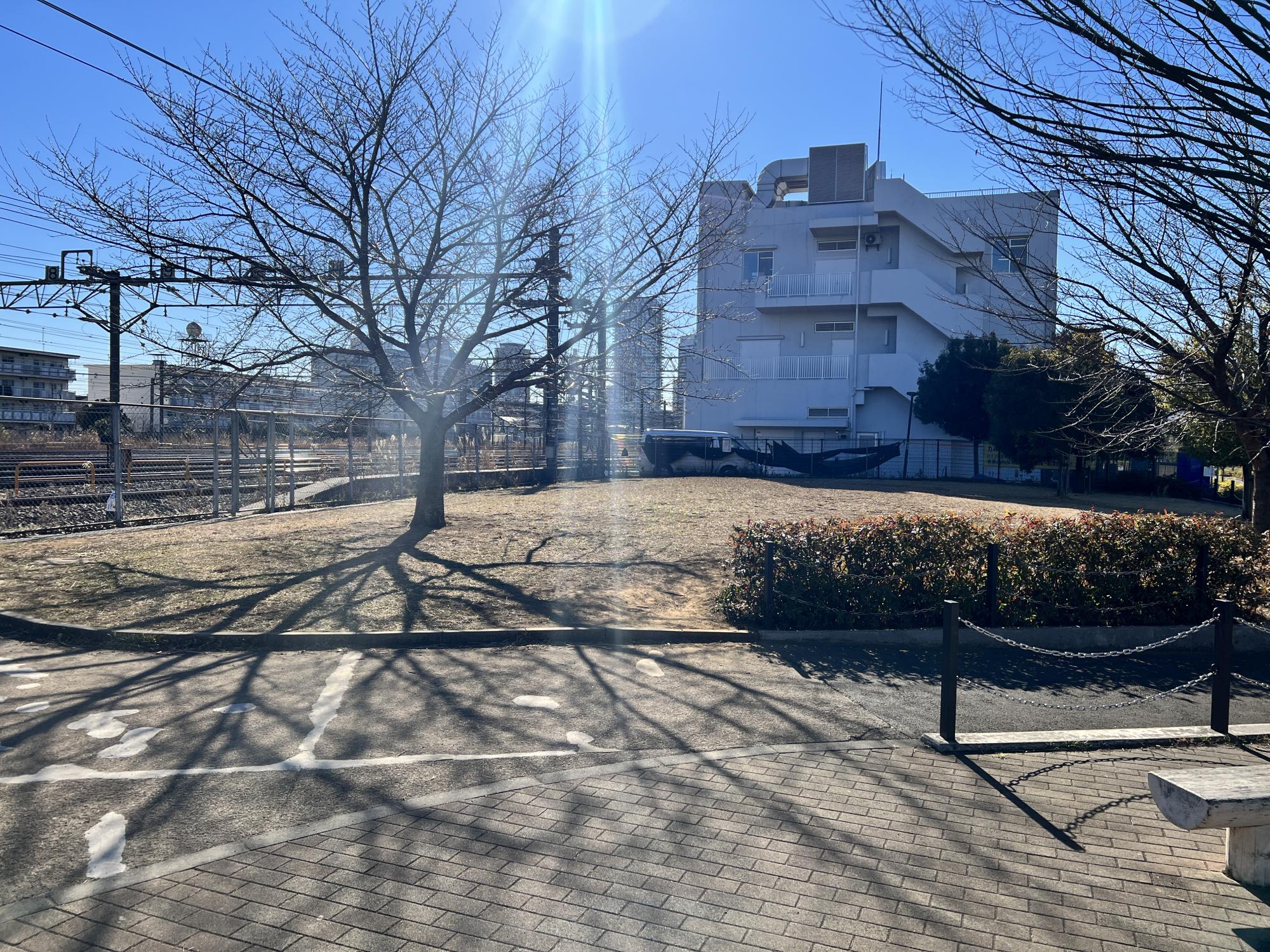 新川崎ふれあい公園