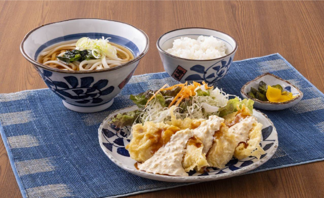 めん房本陣 大桑店
