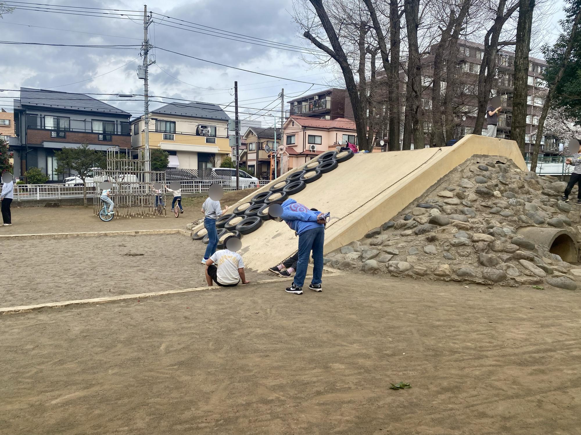 青葉町二丁目第一仲よし広場