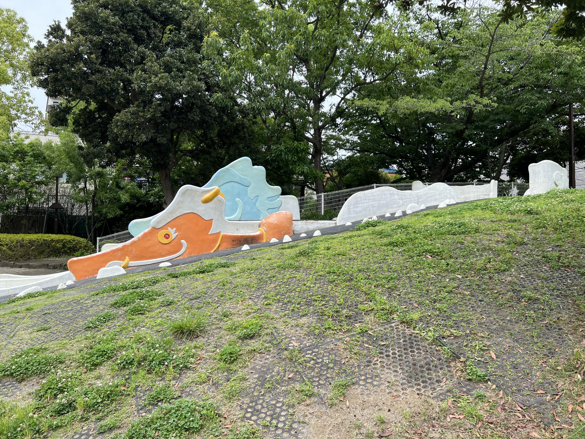 南葛西向辰（むこうたつ）公園
