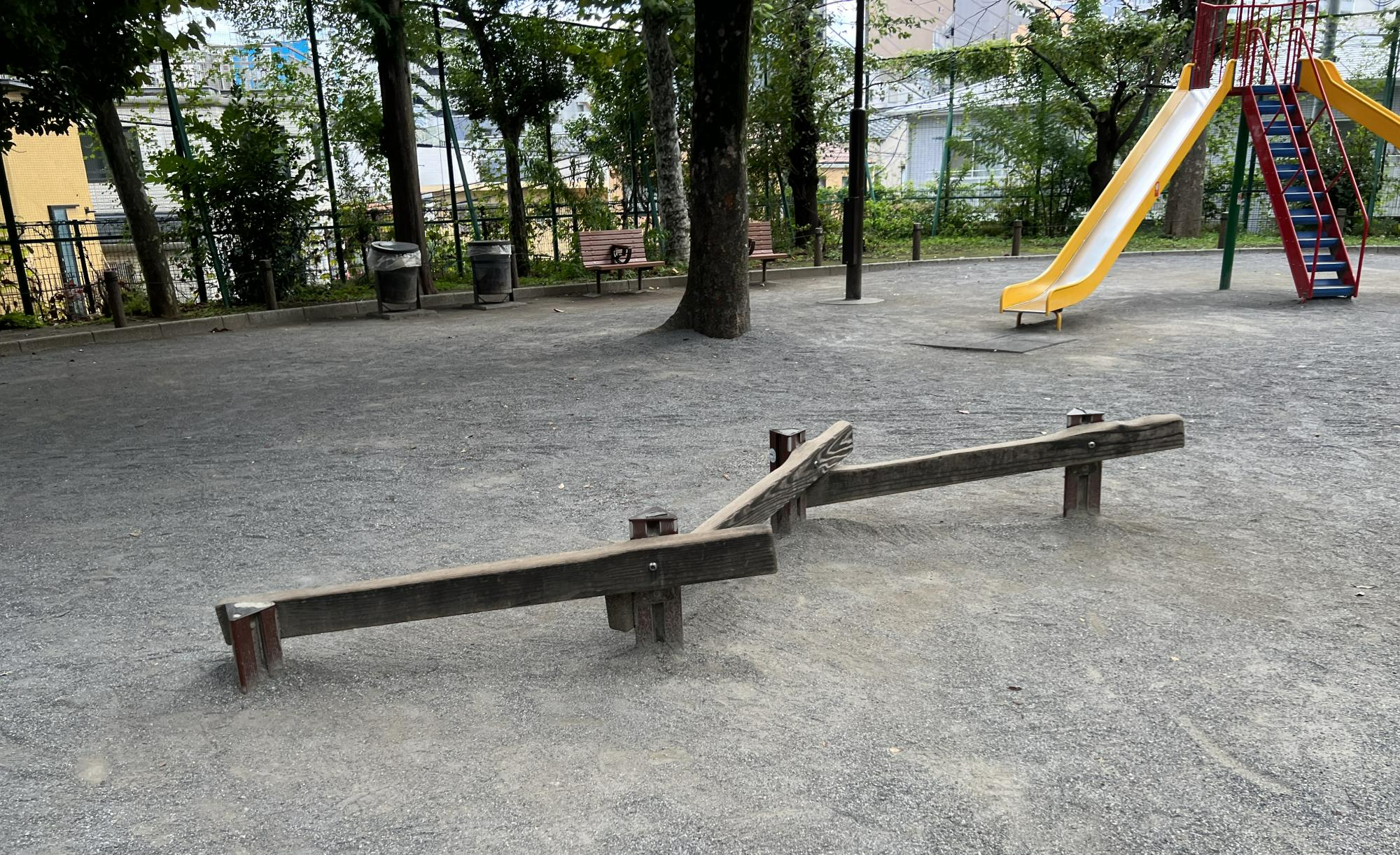 新宿区立白銀公園