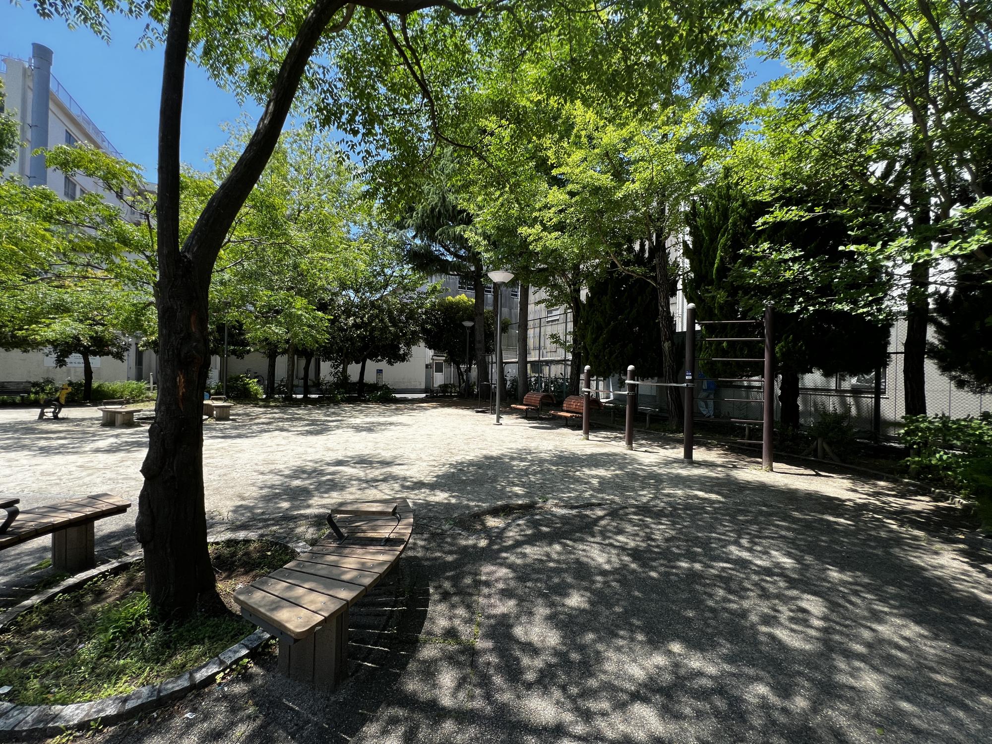 中央三丁目公園