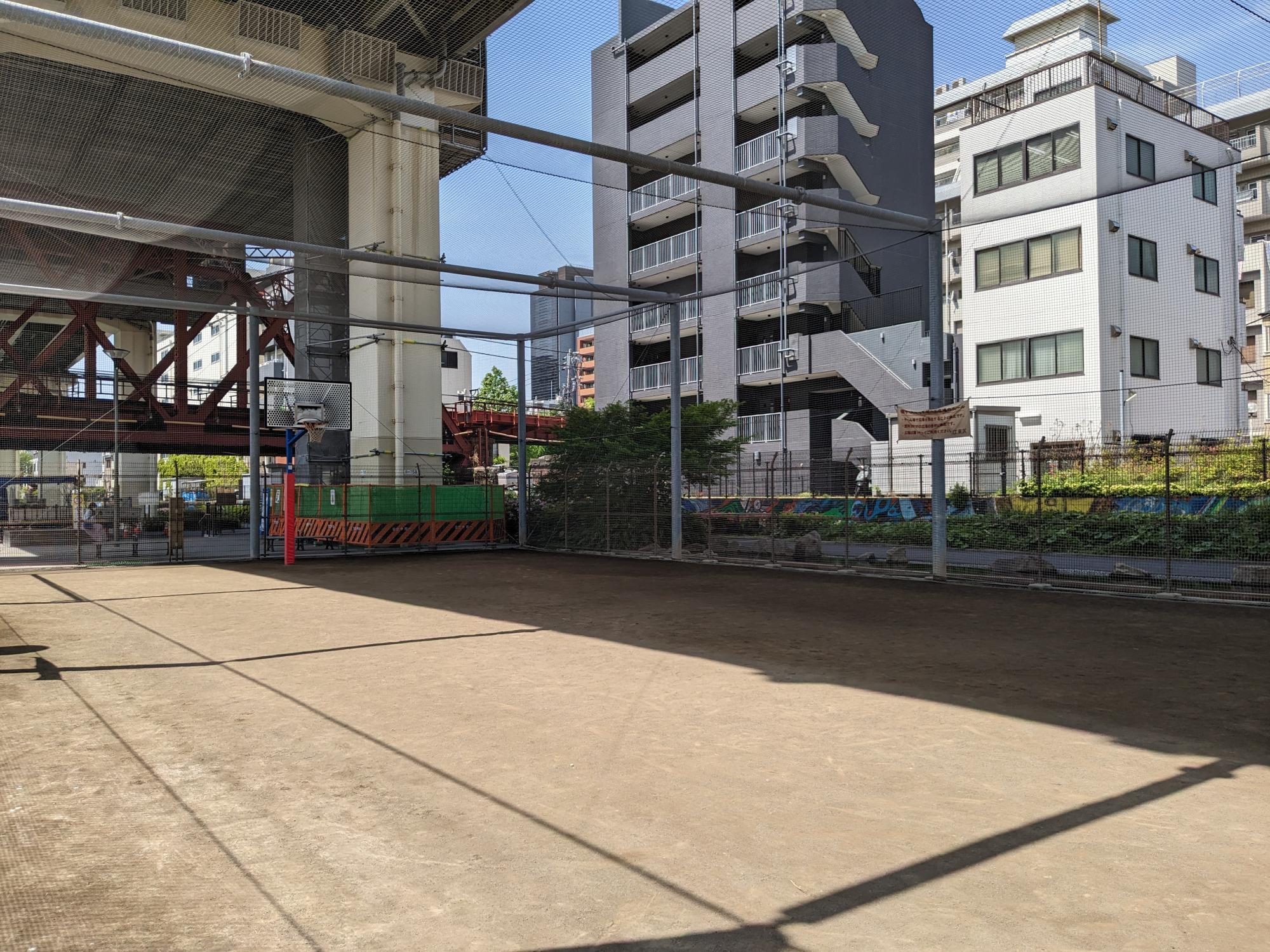 堅川河川敷公園