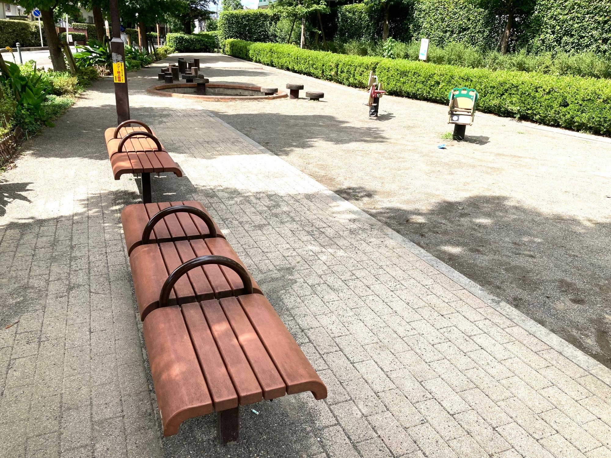 相模大野7丁目アルファベット公園