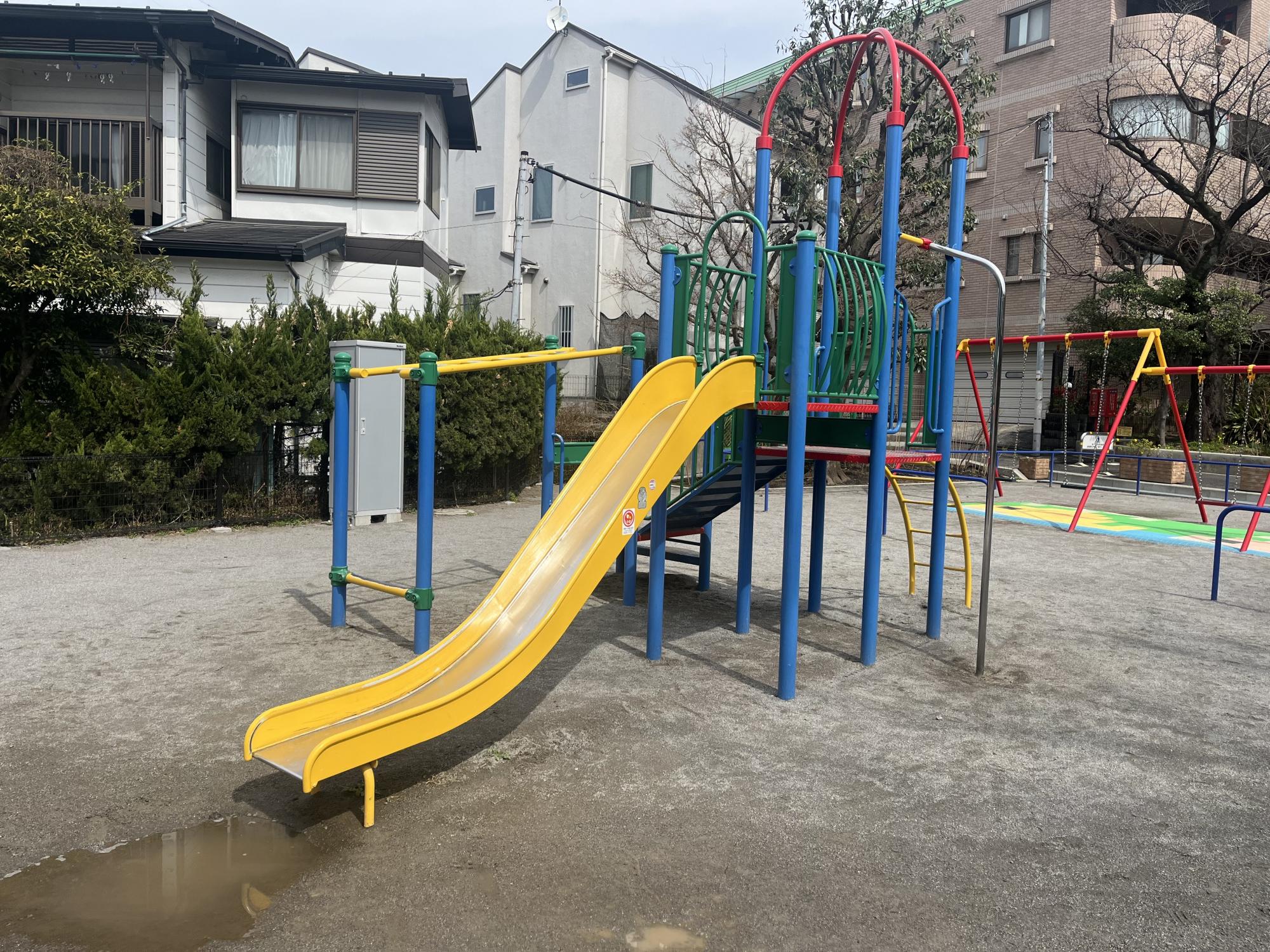 鹿島庚塚児童遊園