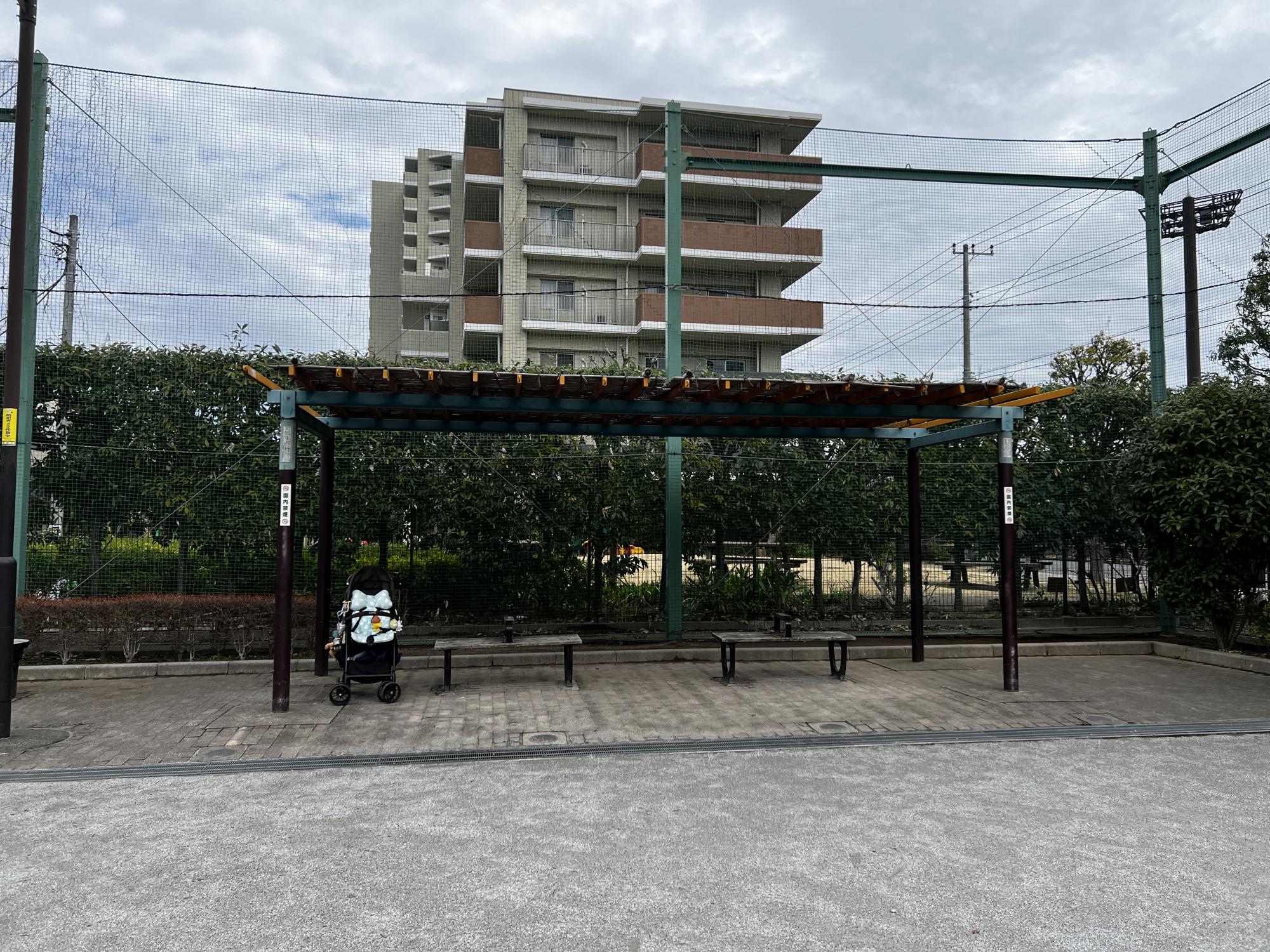 東新小岩一丁目公園