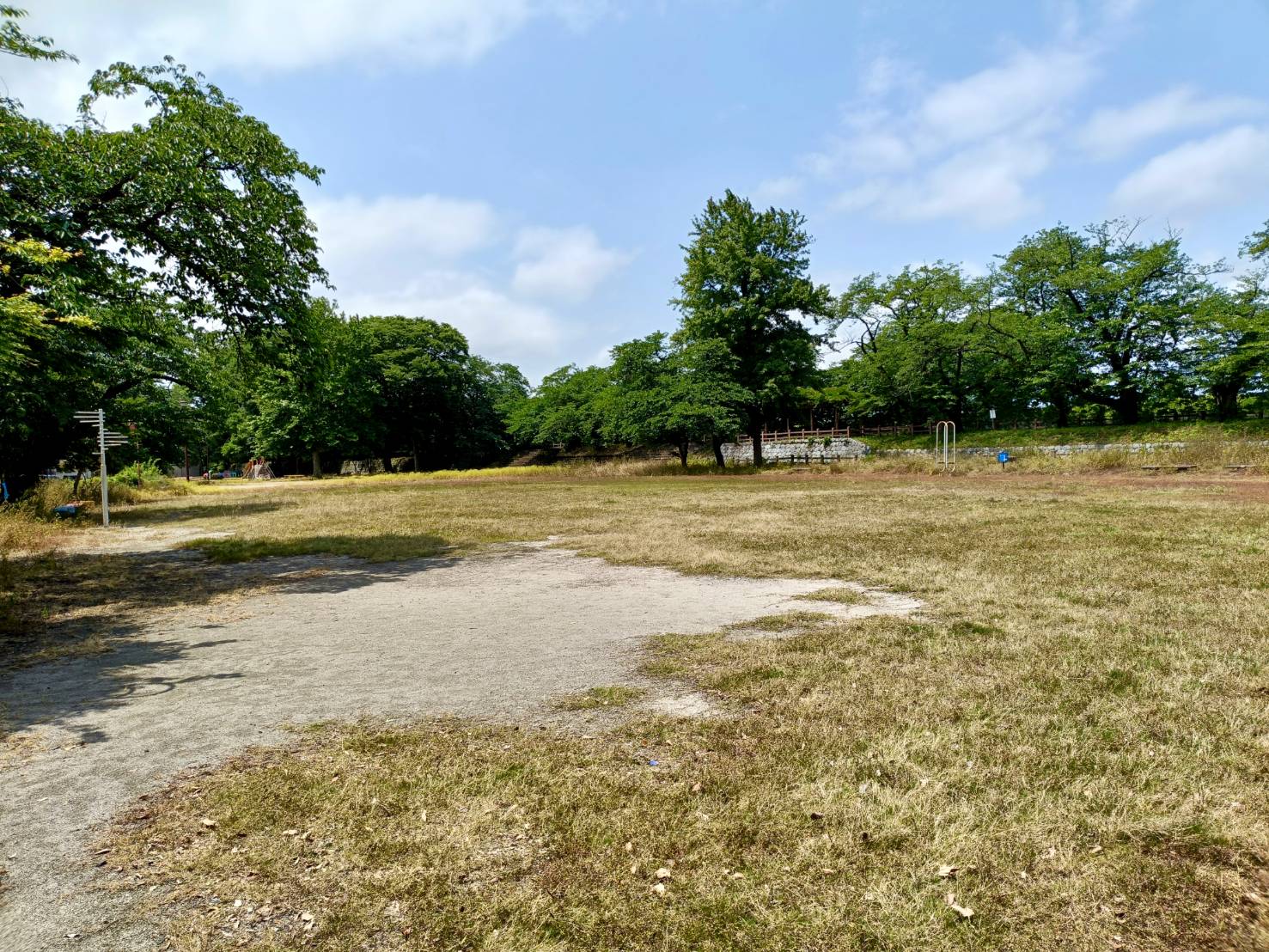 磯部町公園