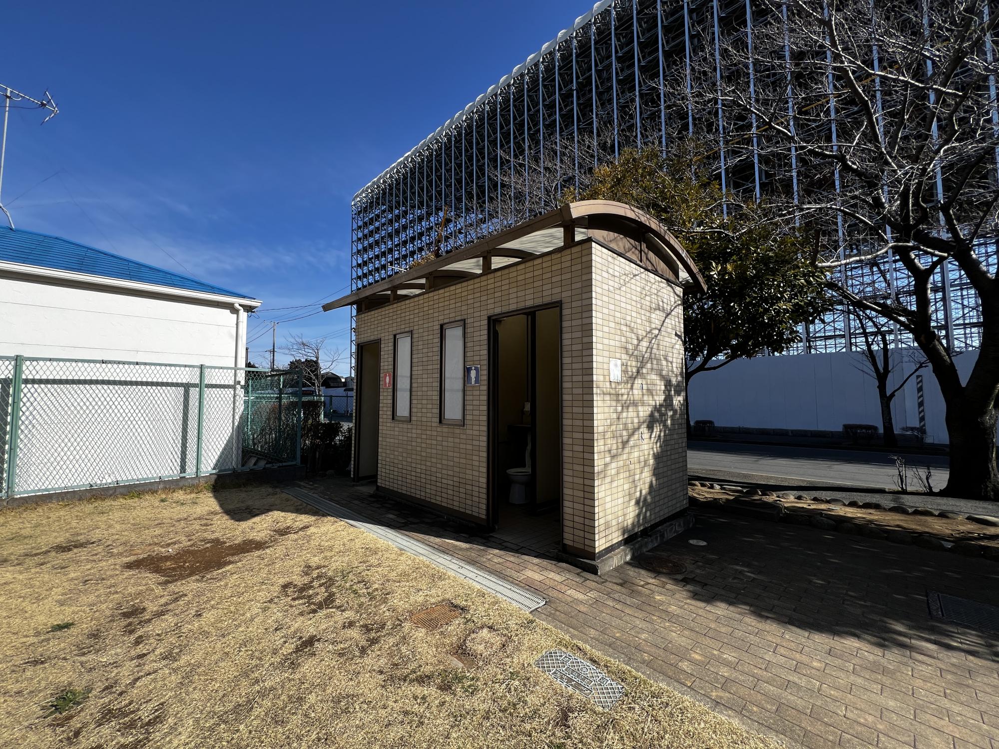 江戸川二丁目広場