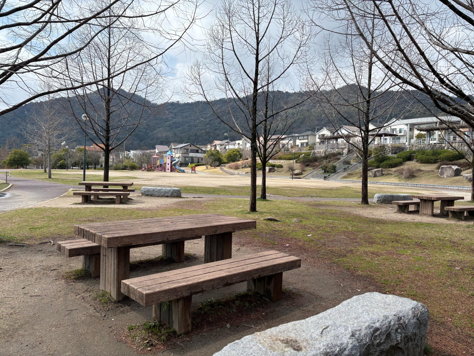 春日野中央公園