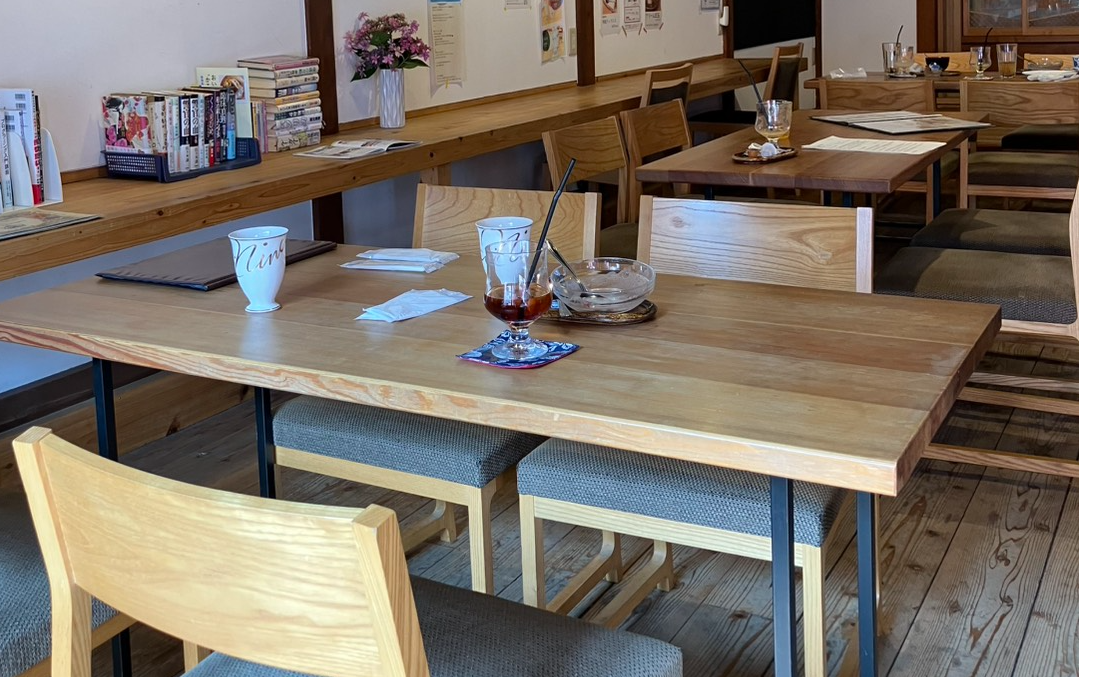 隣のおばちゃん家　子育てカフェ