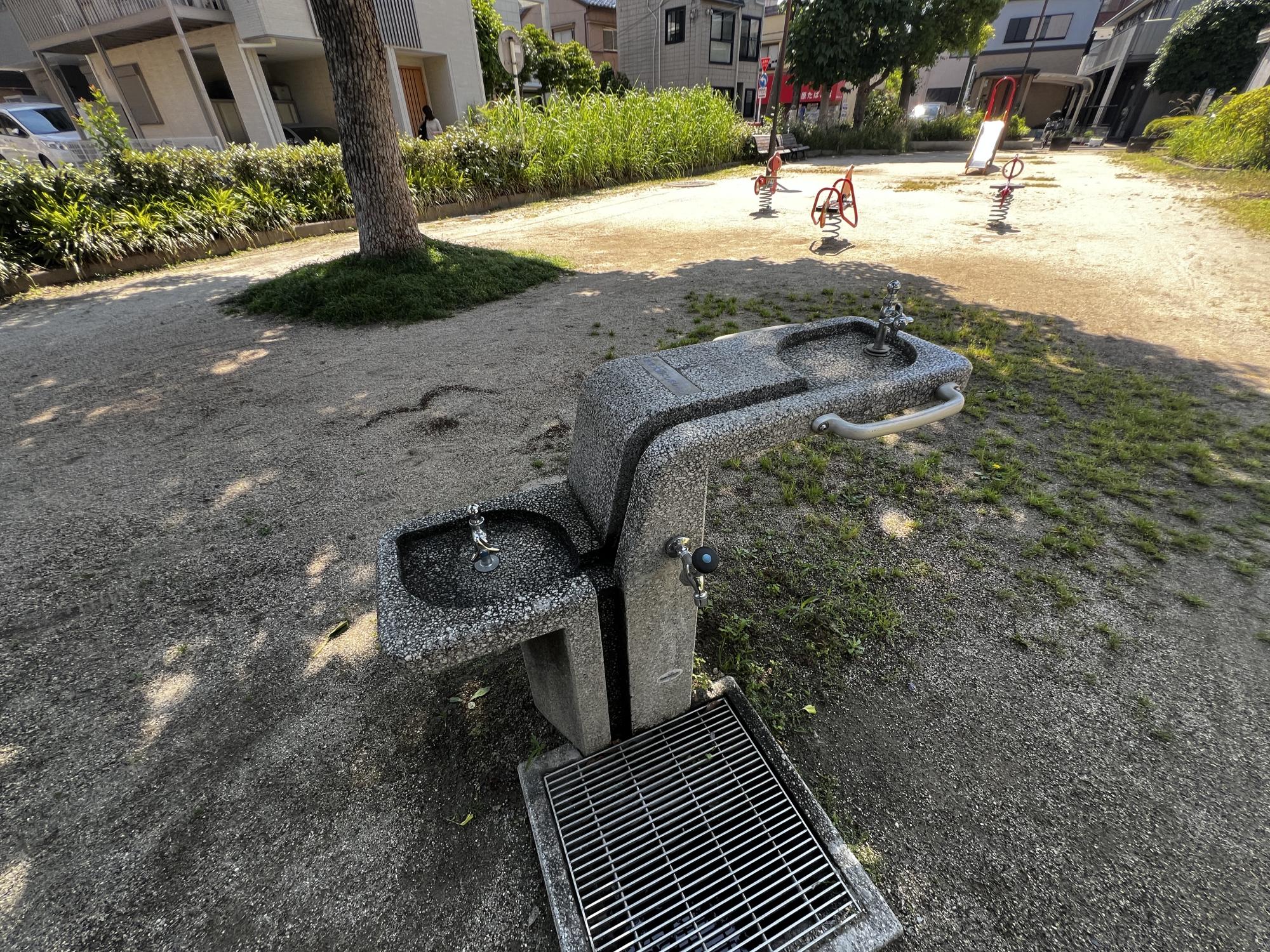 東小松川二丁目児童遊園