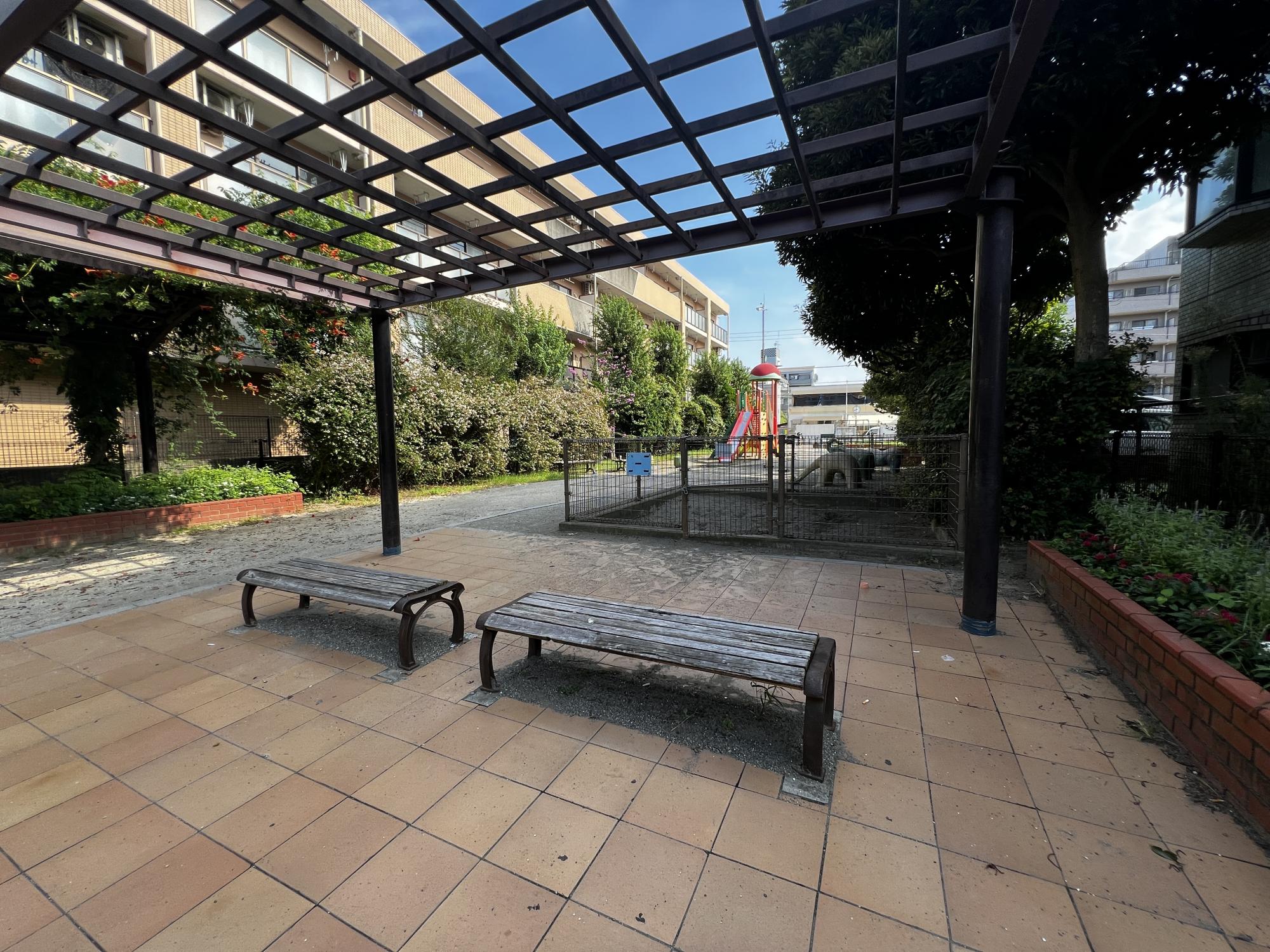 新中宿第2街区公園