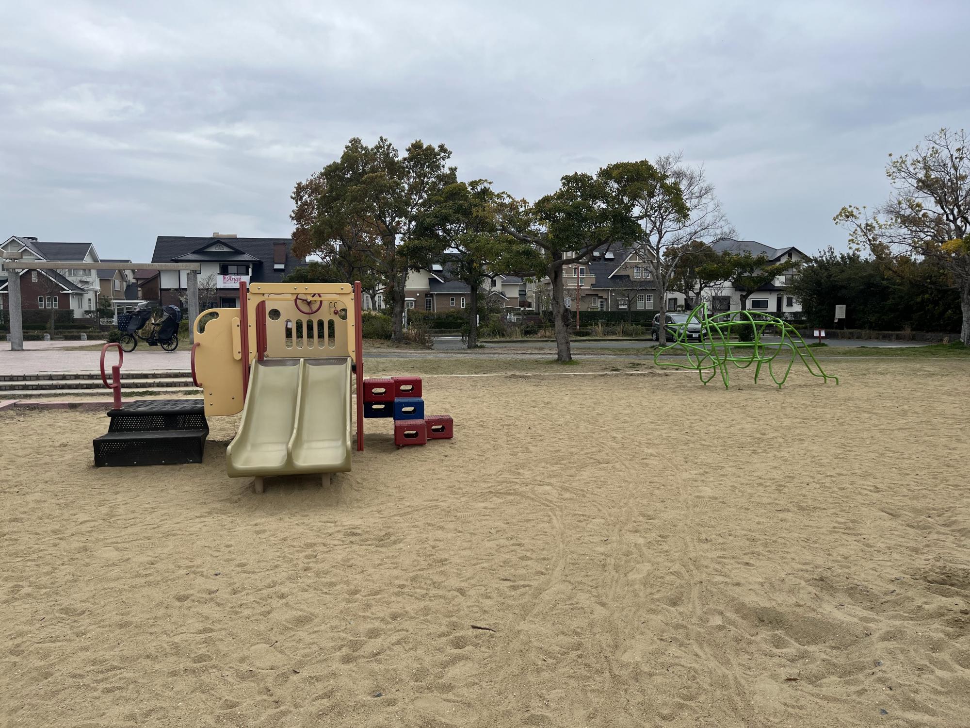 愛宕浜中央公園