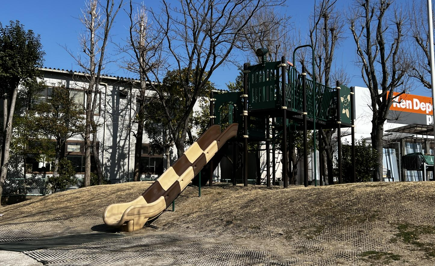 春江ツバキ公園