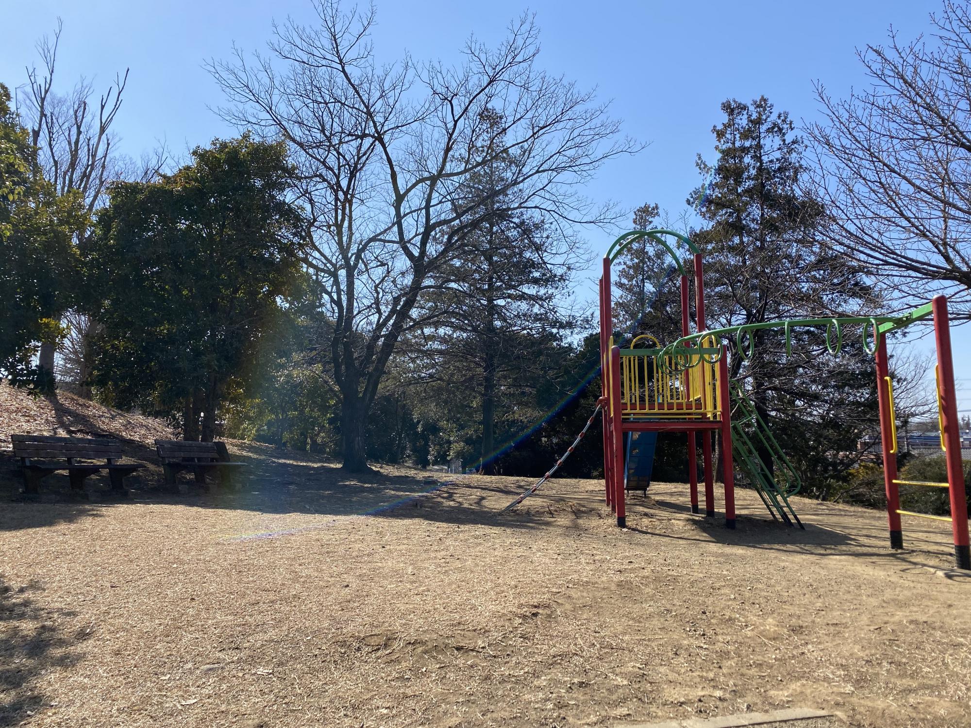 あざみ野東公園