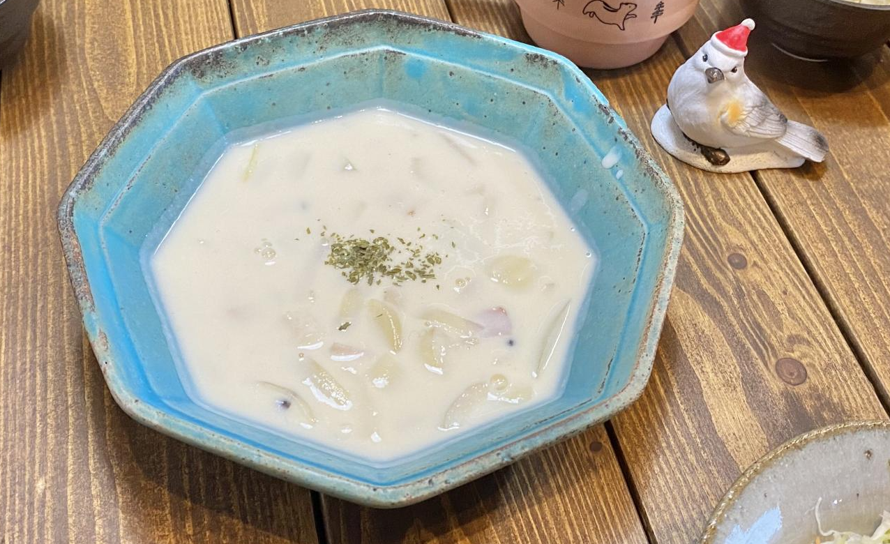 雑貨と喫茶 りとる