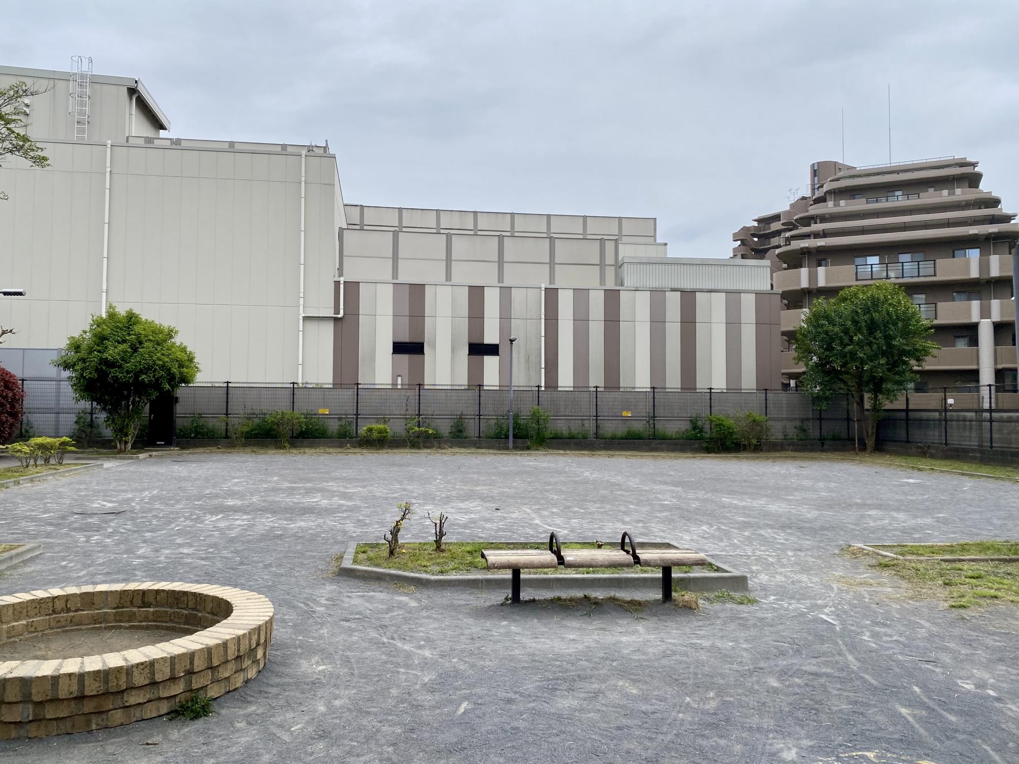 谷戸二丁目第2公園