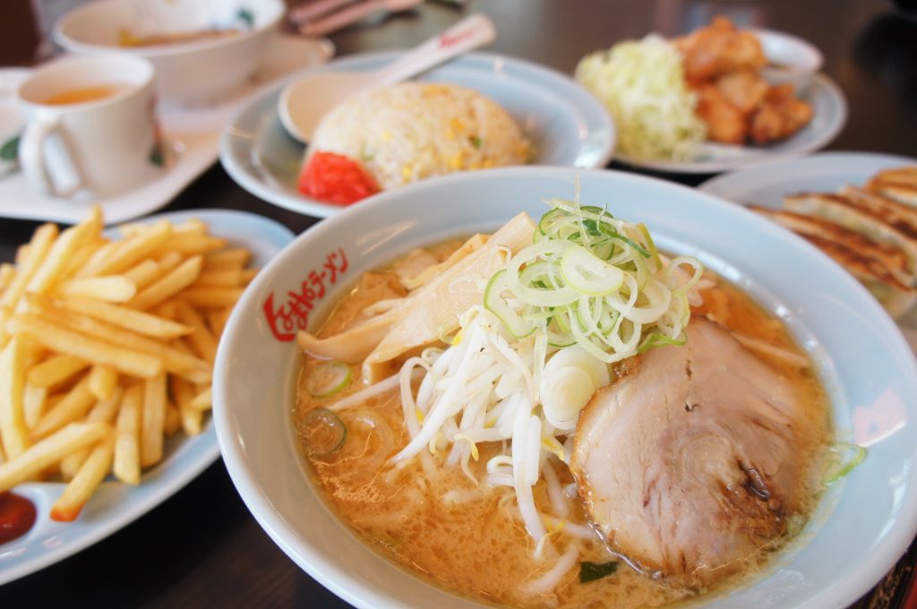 くるまやラーメン　婦中店