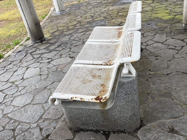 泉の広場（経塚公園）