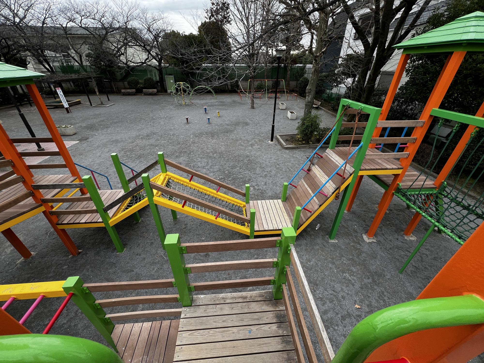 本一色児童遊園