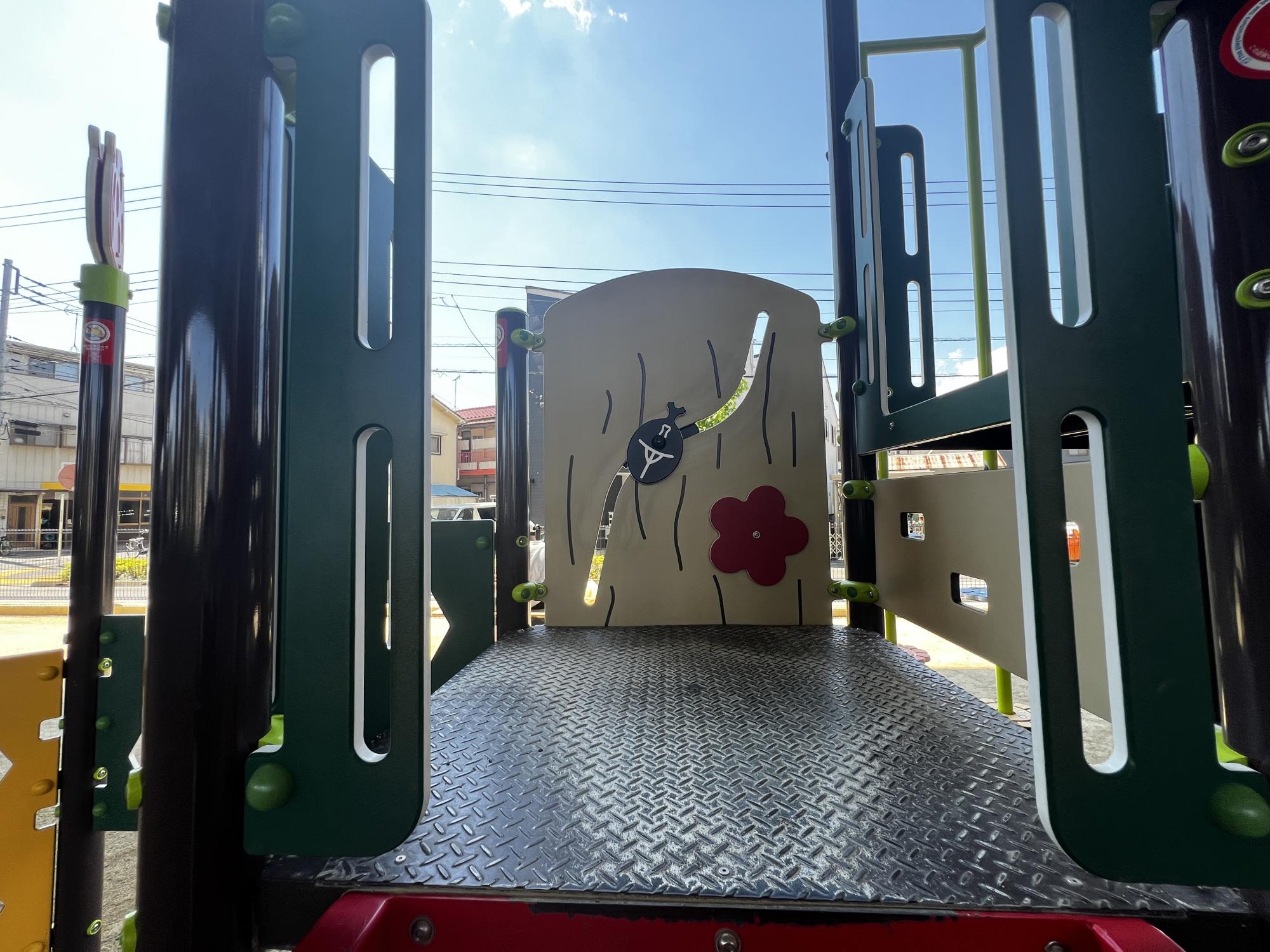 かぶとむし児童遊園