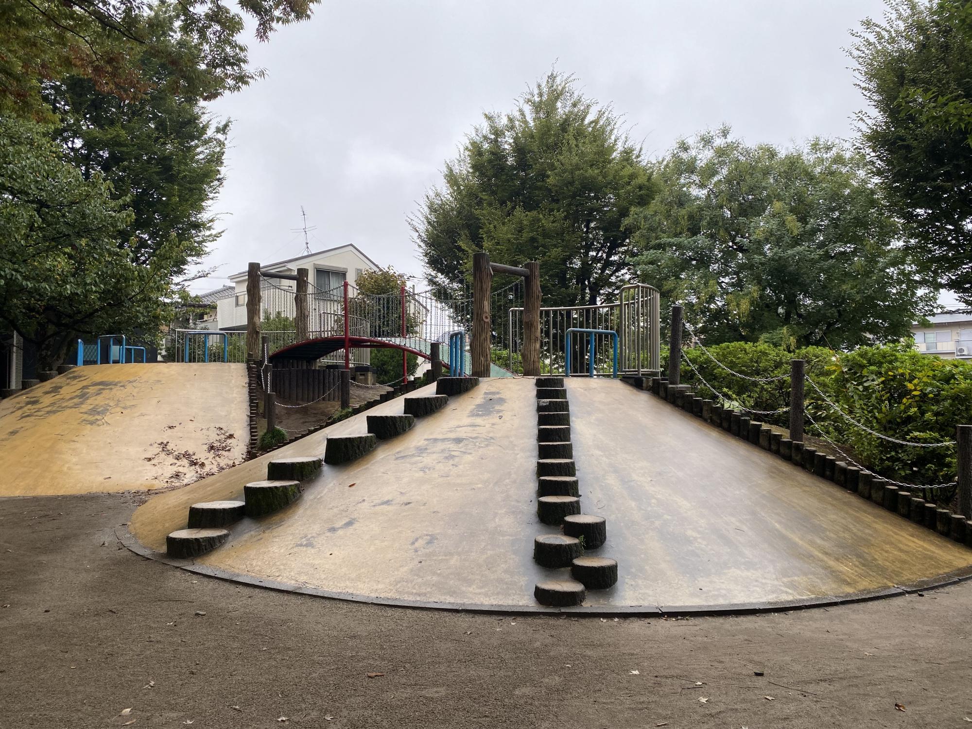 西大泉中央児童公園