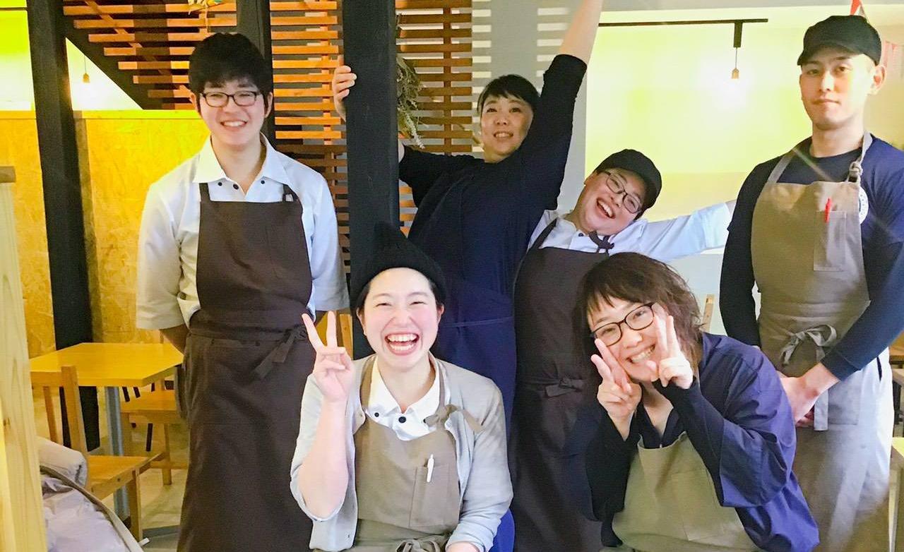 カフェ食堂　れんげや