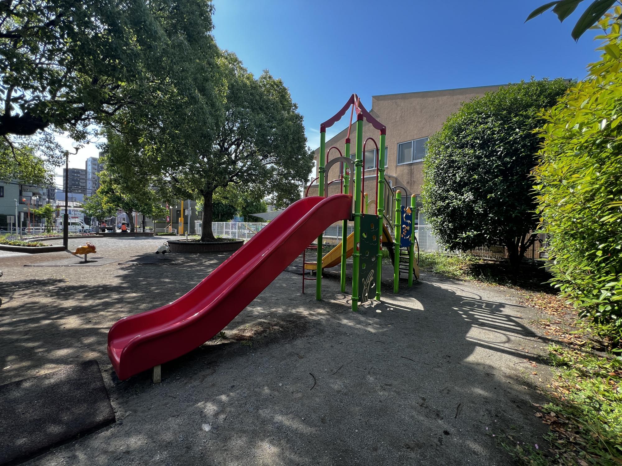 当代島南児童公園