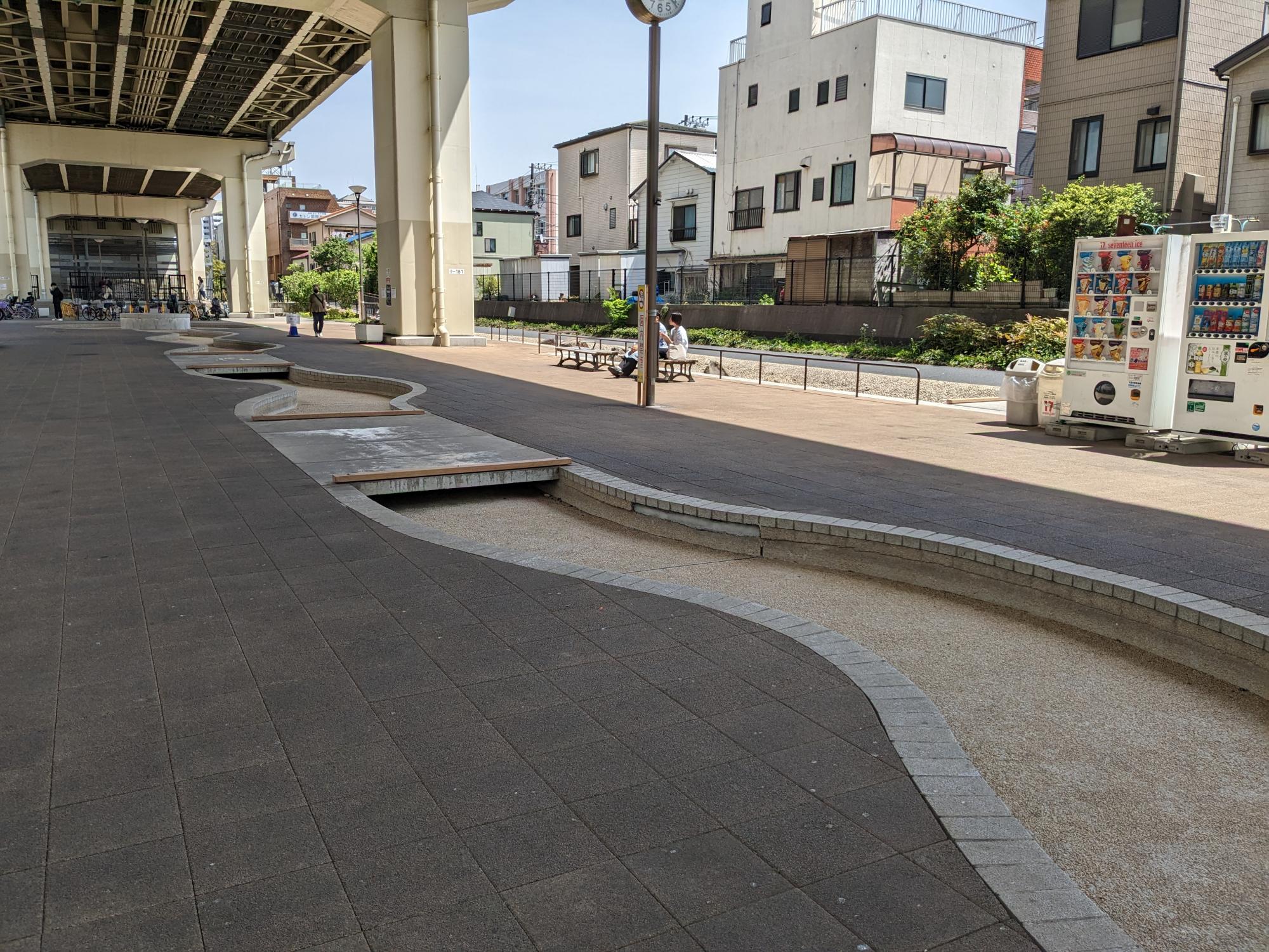 堅川河川敷公園