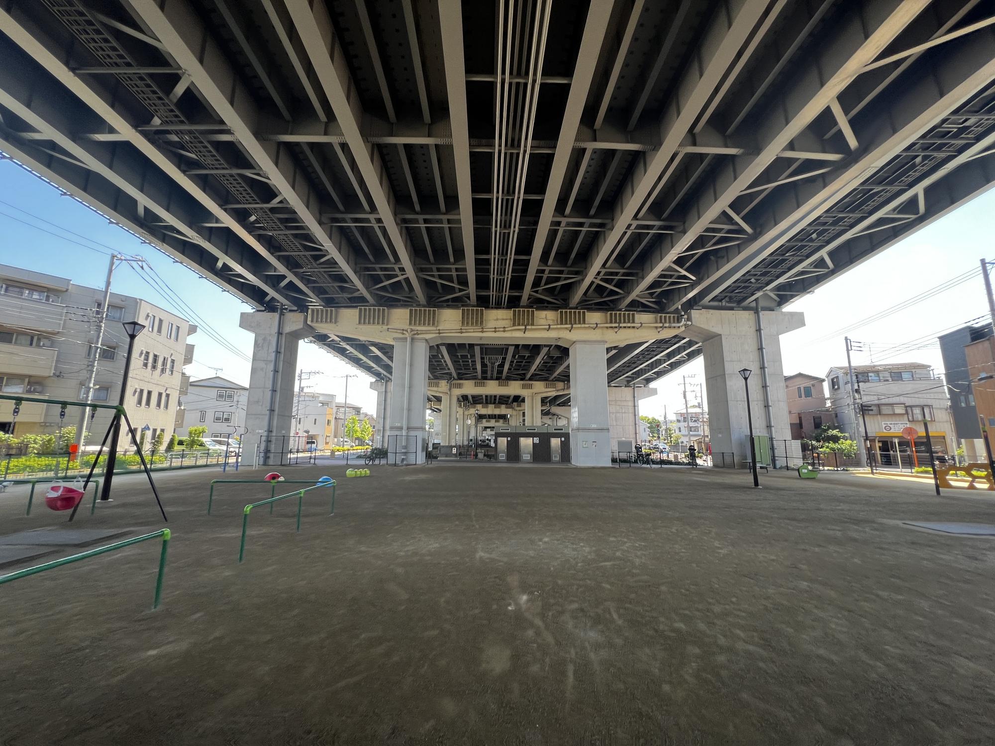 かぶとむし児童遊園