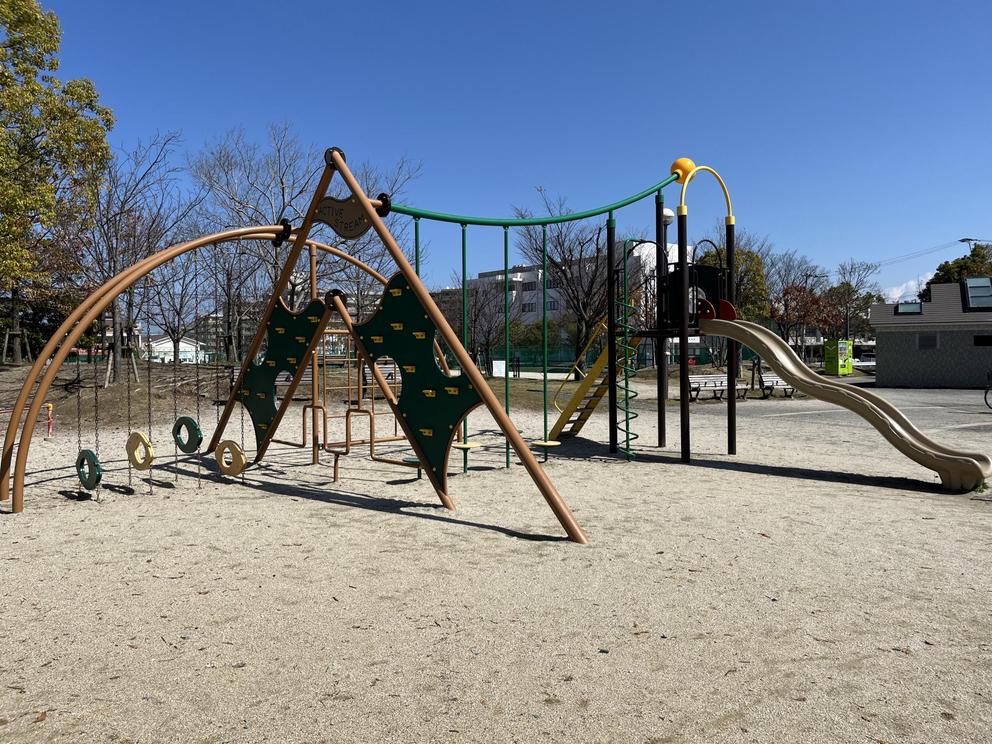 小田部中央公園