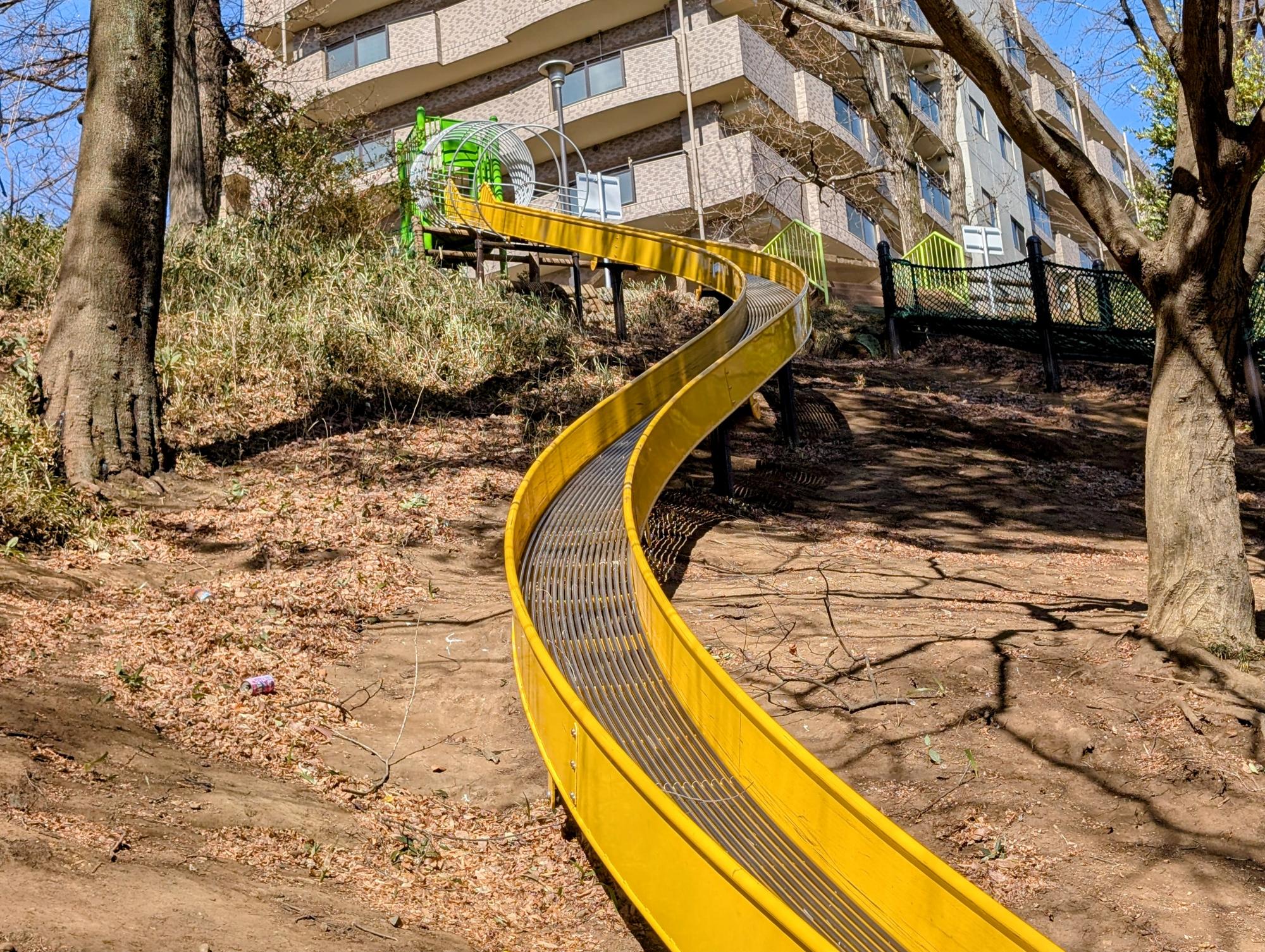 島の上公園　(しまのじょうこうえん)