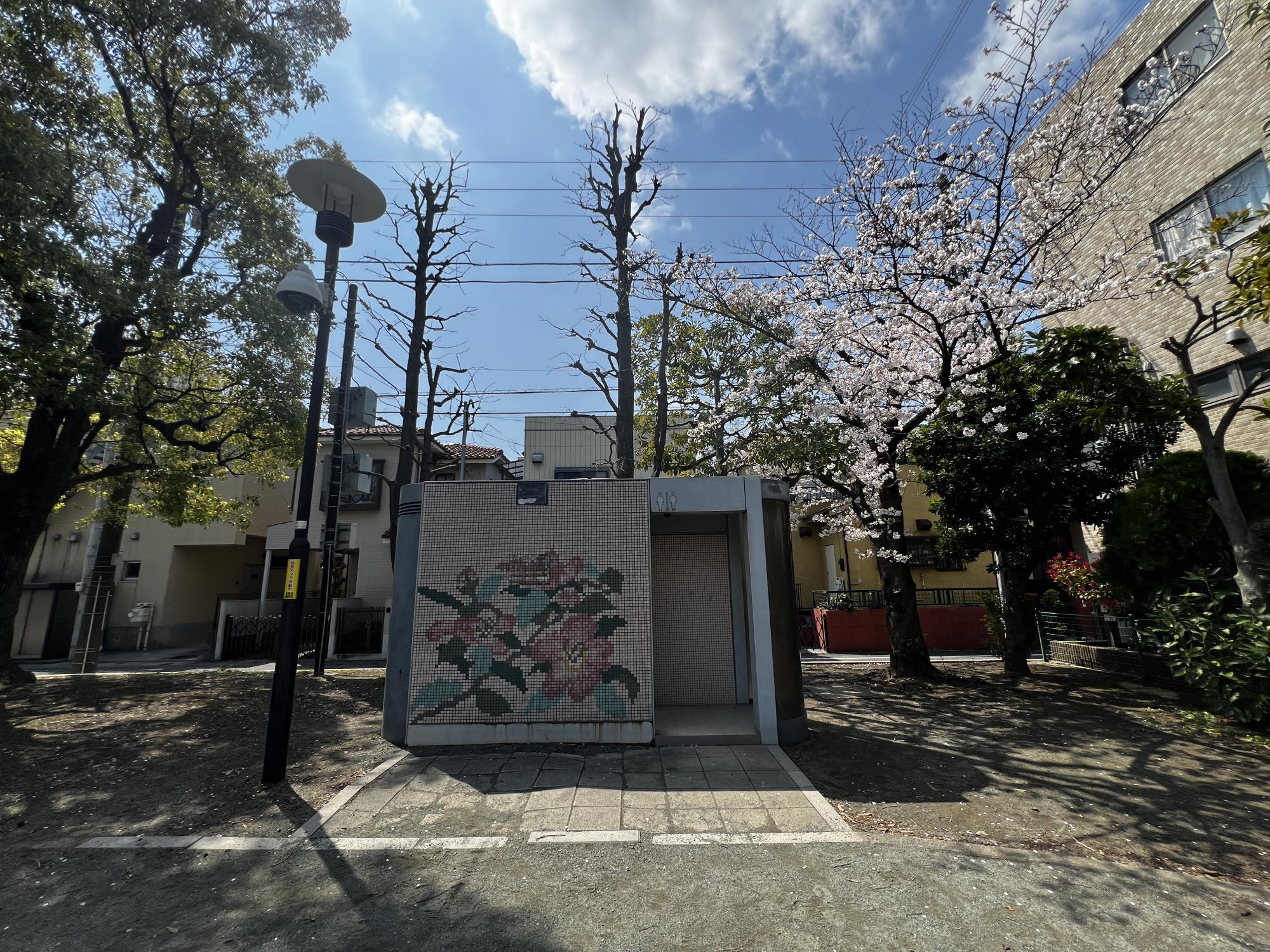 富士見第1街区公園（ローラー公園）