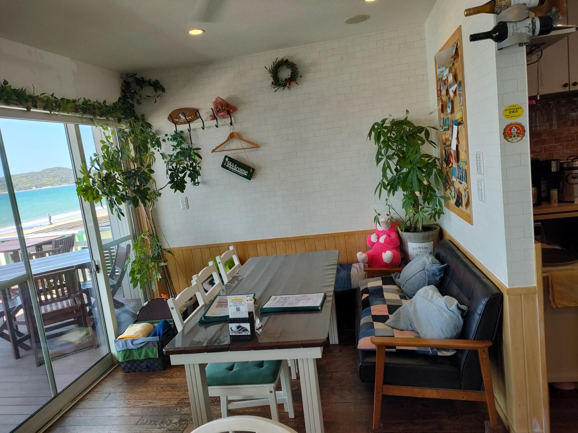 Café BEACH COMBER