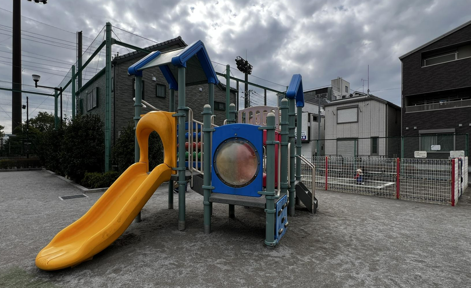 東新小岩一丁目公園