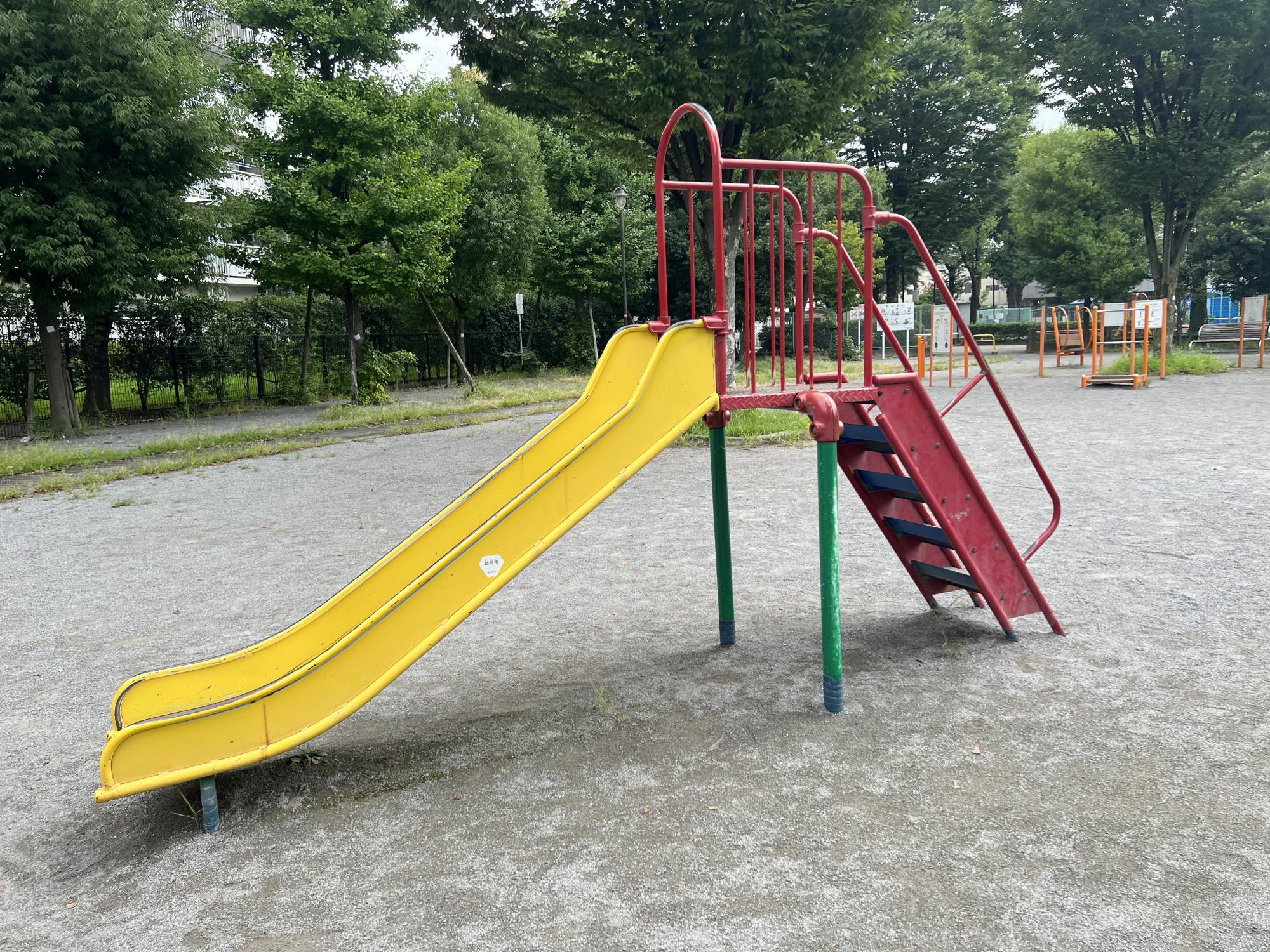 板橋区立蓮根三丁目公園