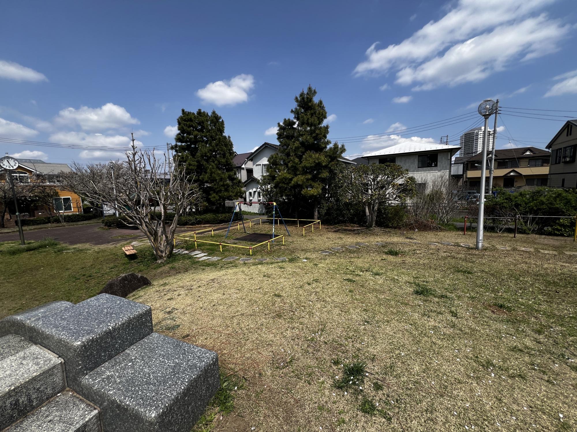 高洲北街区公園