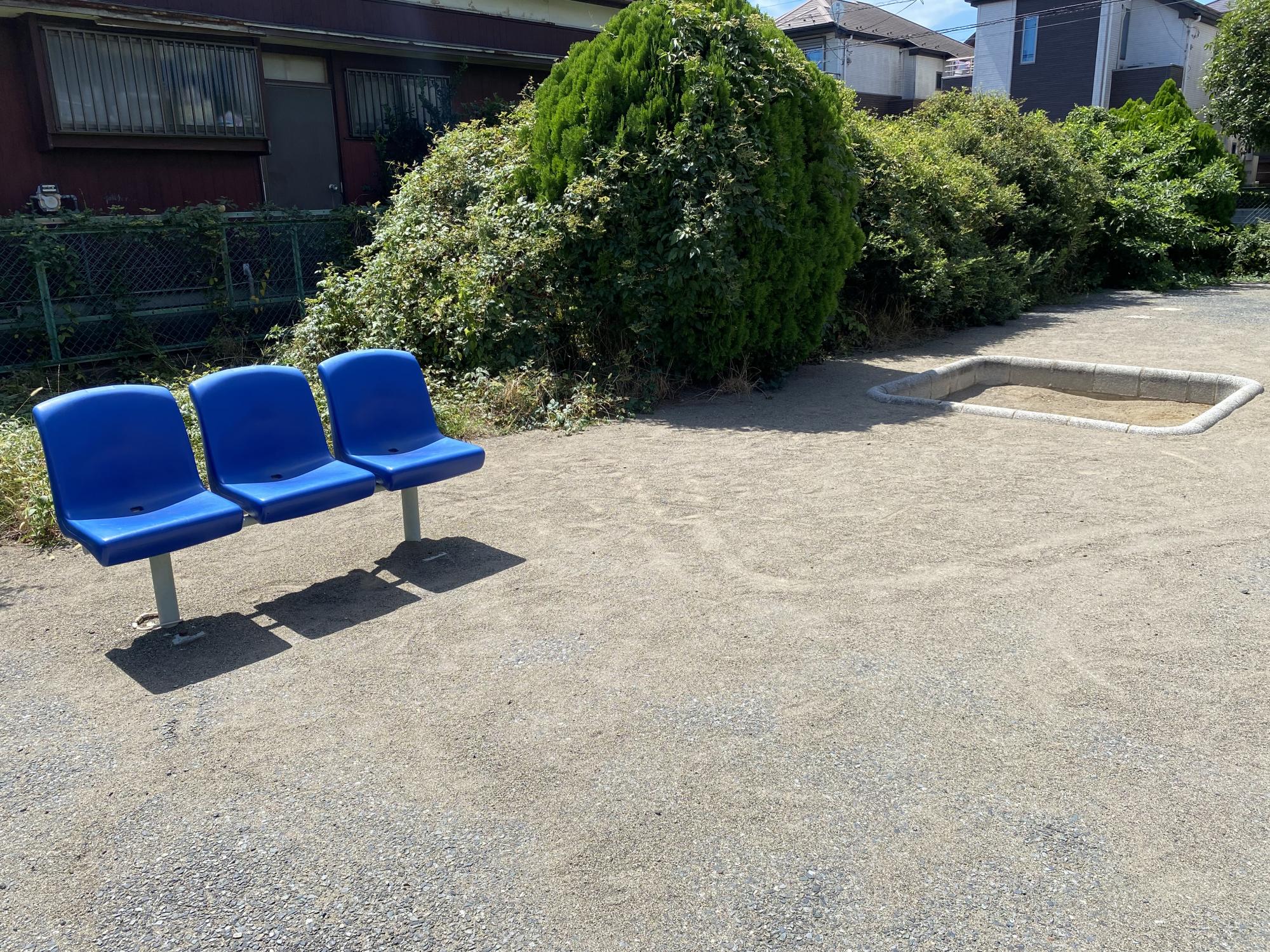 新町つつじ公園