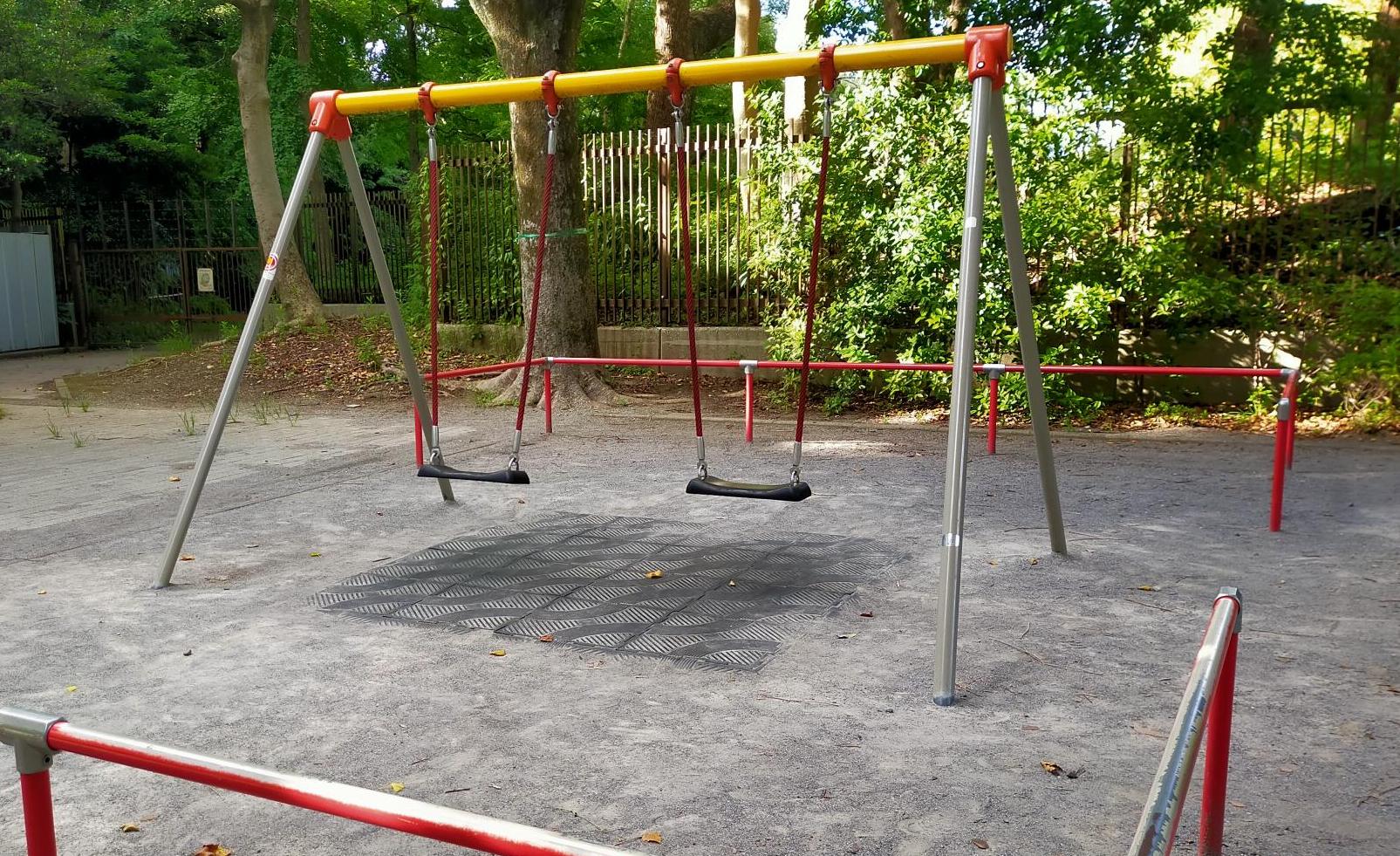 清澄庭園児童公園