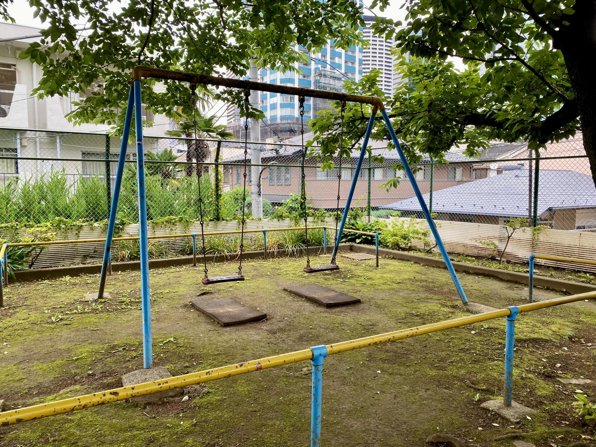 十二社児童遊園